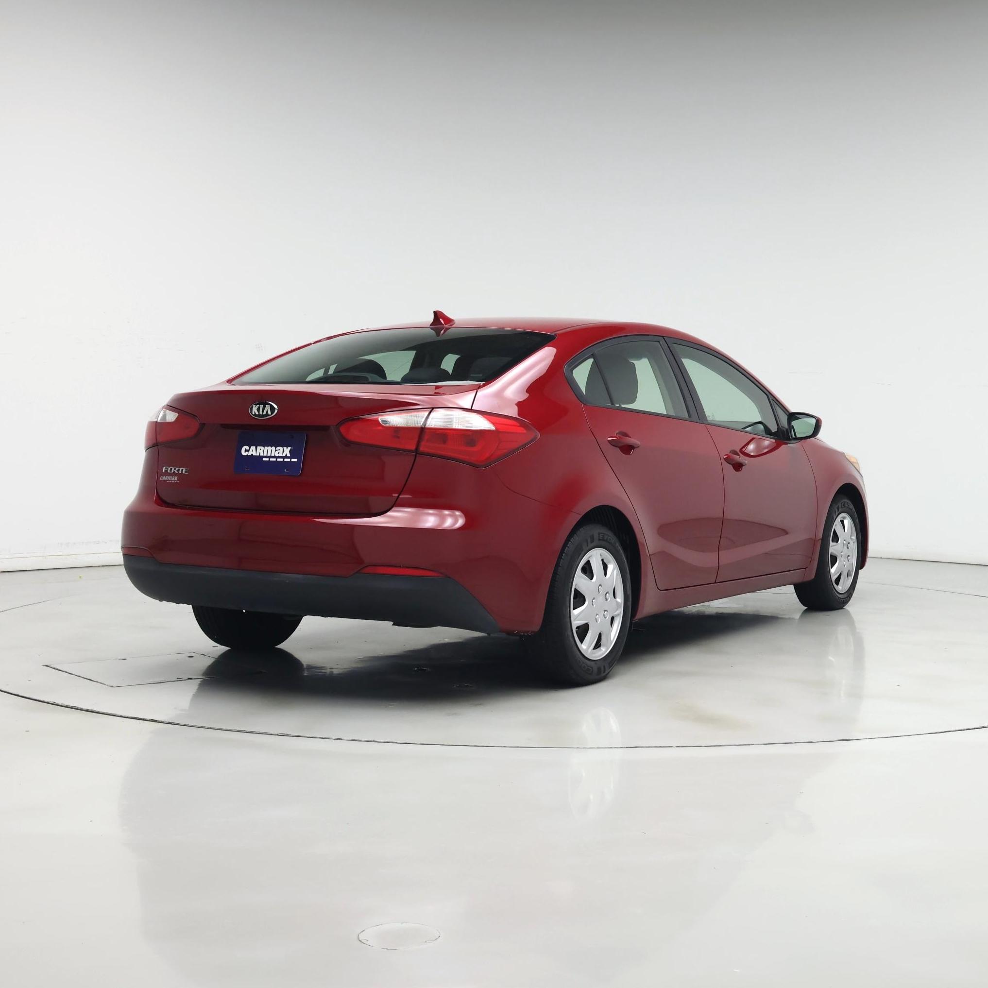 Thumbnail: 2016 Kia Forte - 8