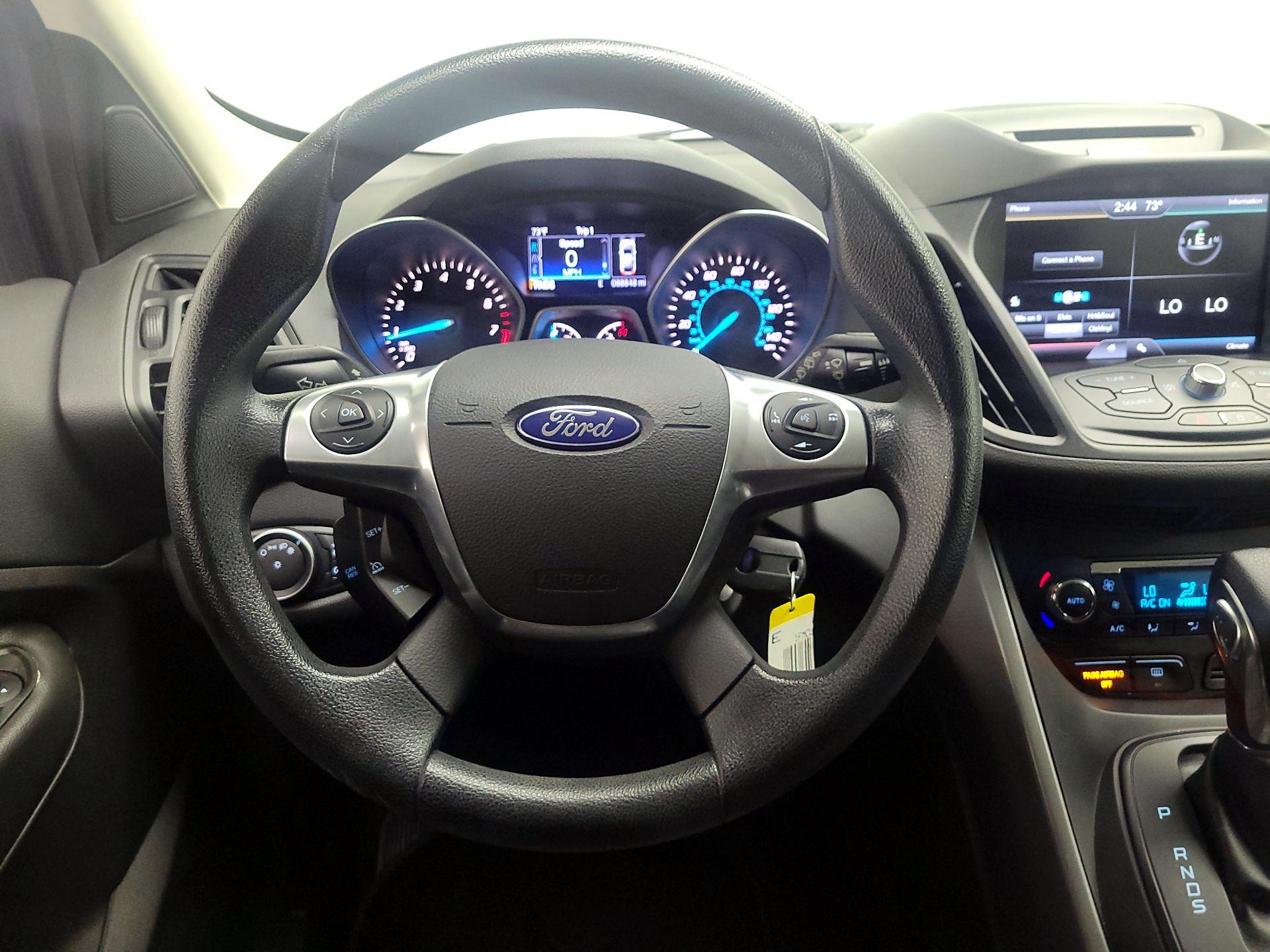 Thumbnail: 2015 Ford Escape - 10