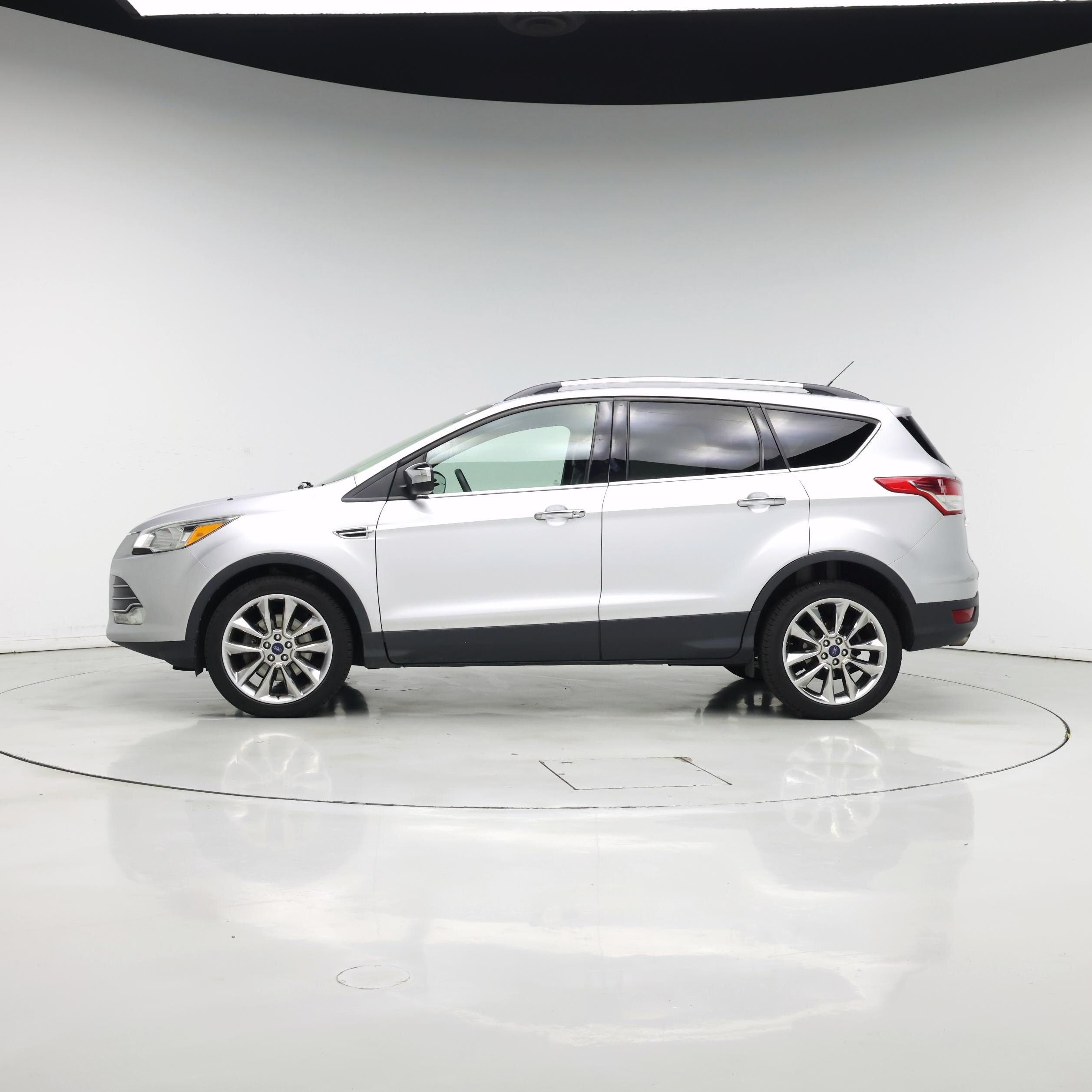 Thumbnail: 2015 Ford Escape - 3