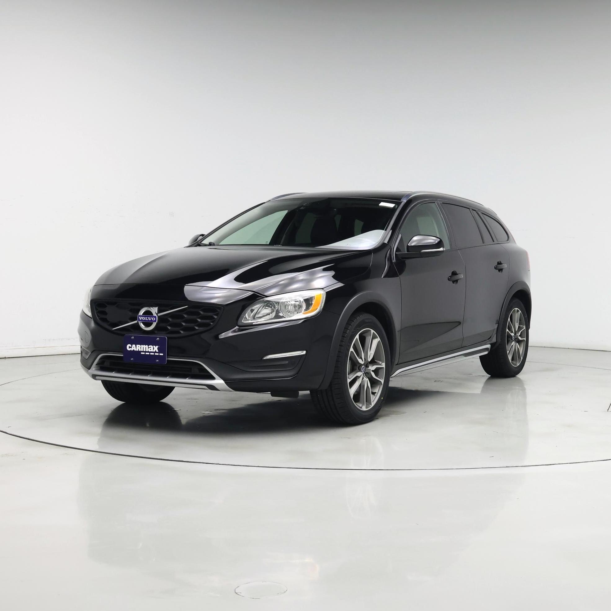 Thumbnail: 2017 Volvo S60 - 4