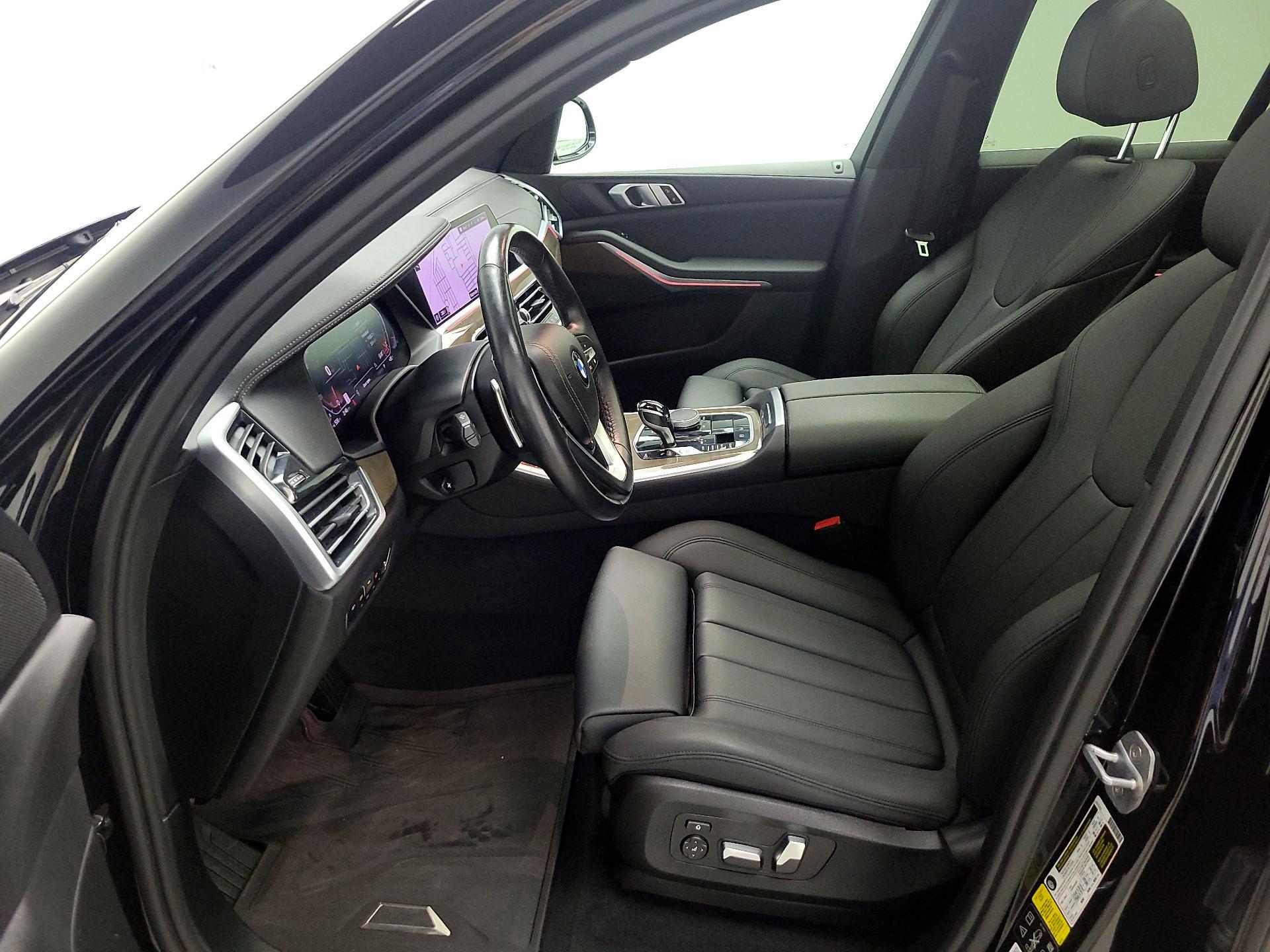 Thumbnail: 2020 BMW X5 - 11