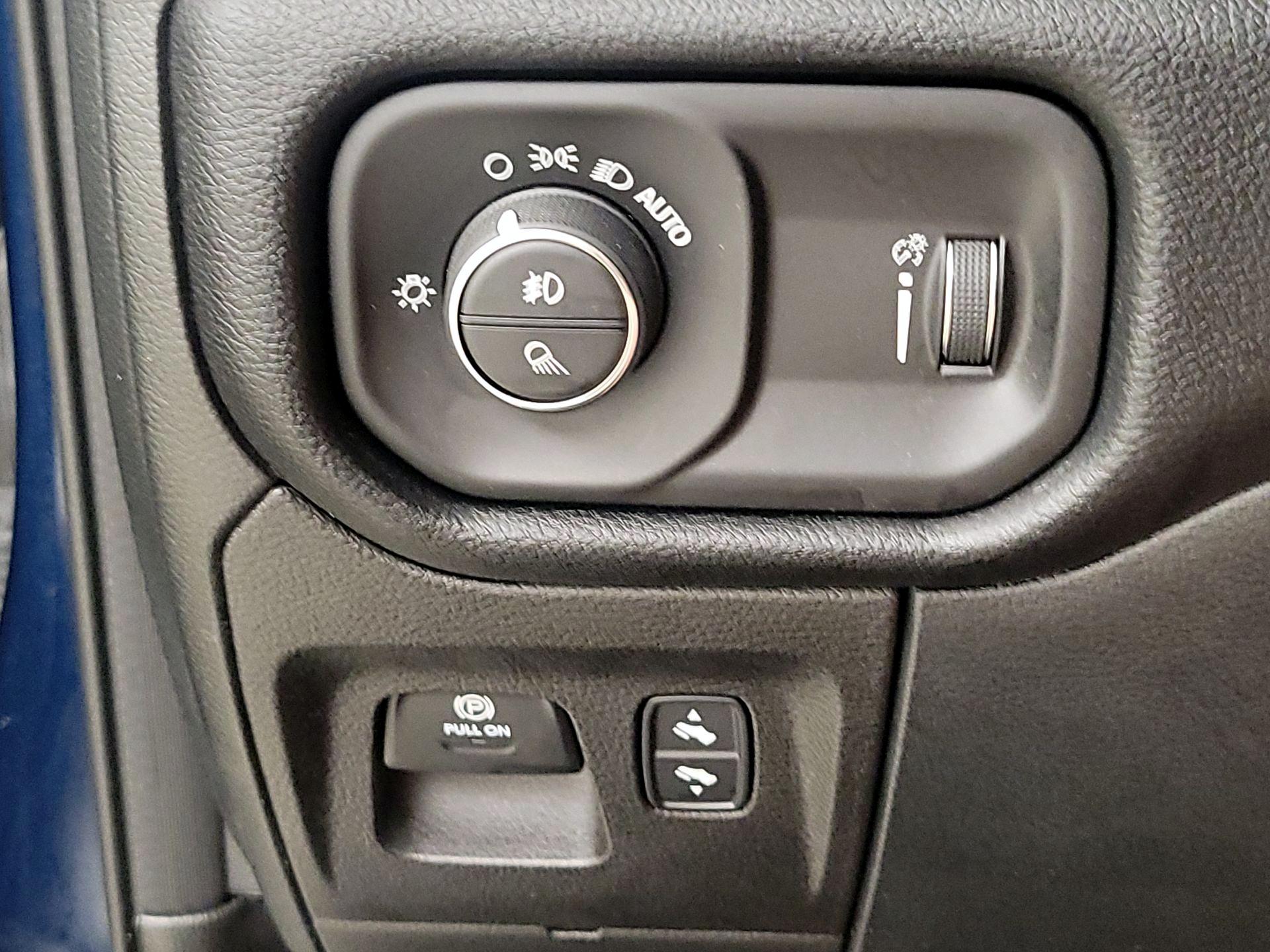 Thumbnail: 2022 RAM 1500 - 13