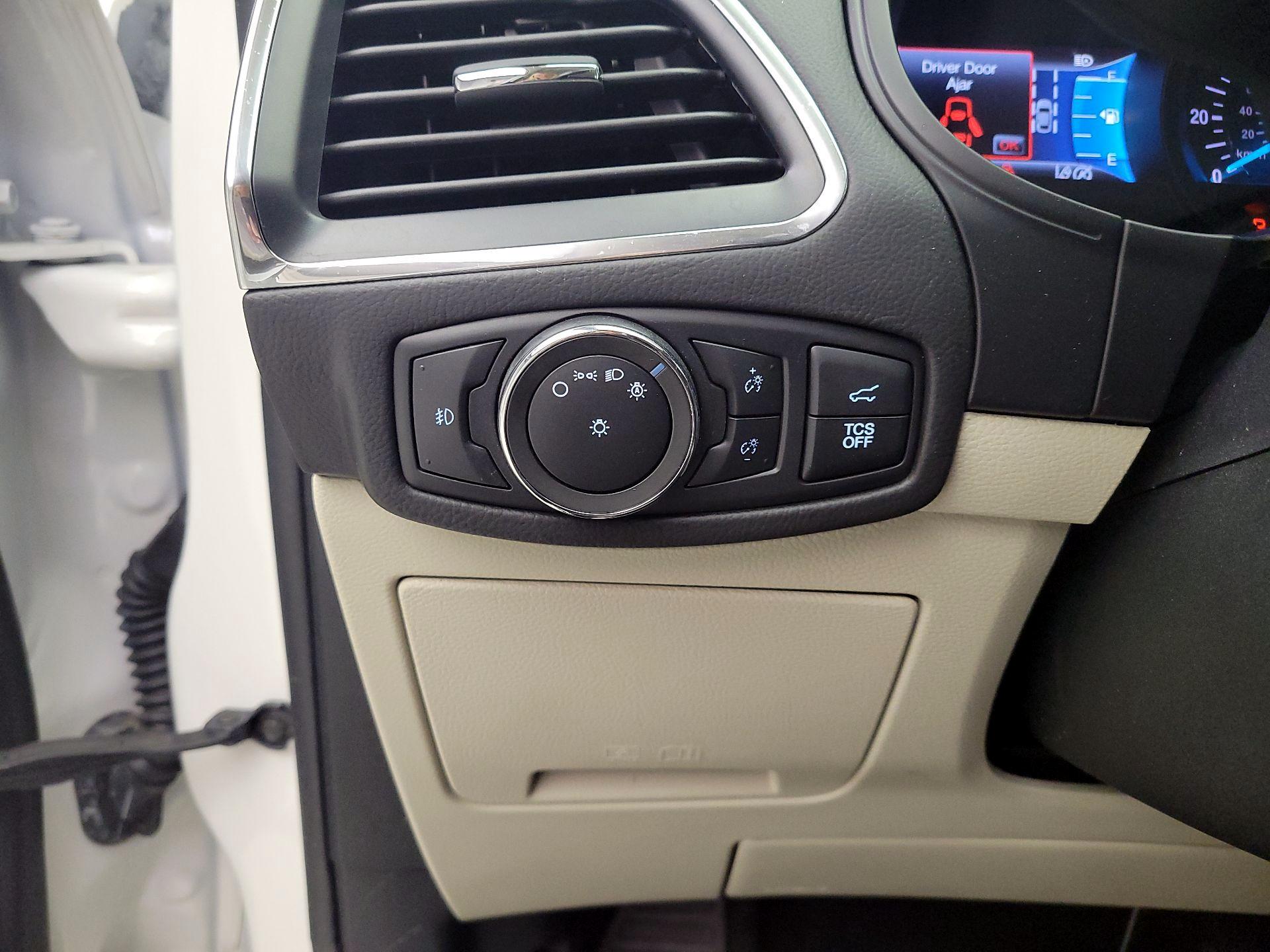 Thumbnail: 2022 Ford Edge - 13