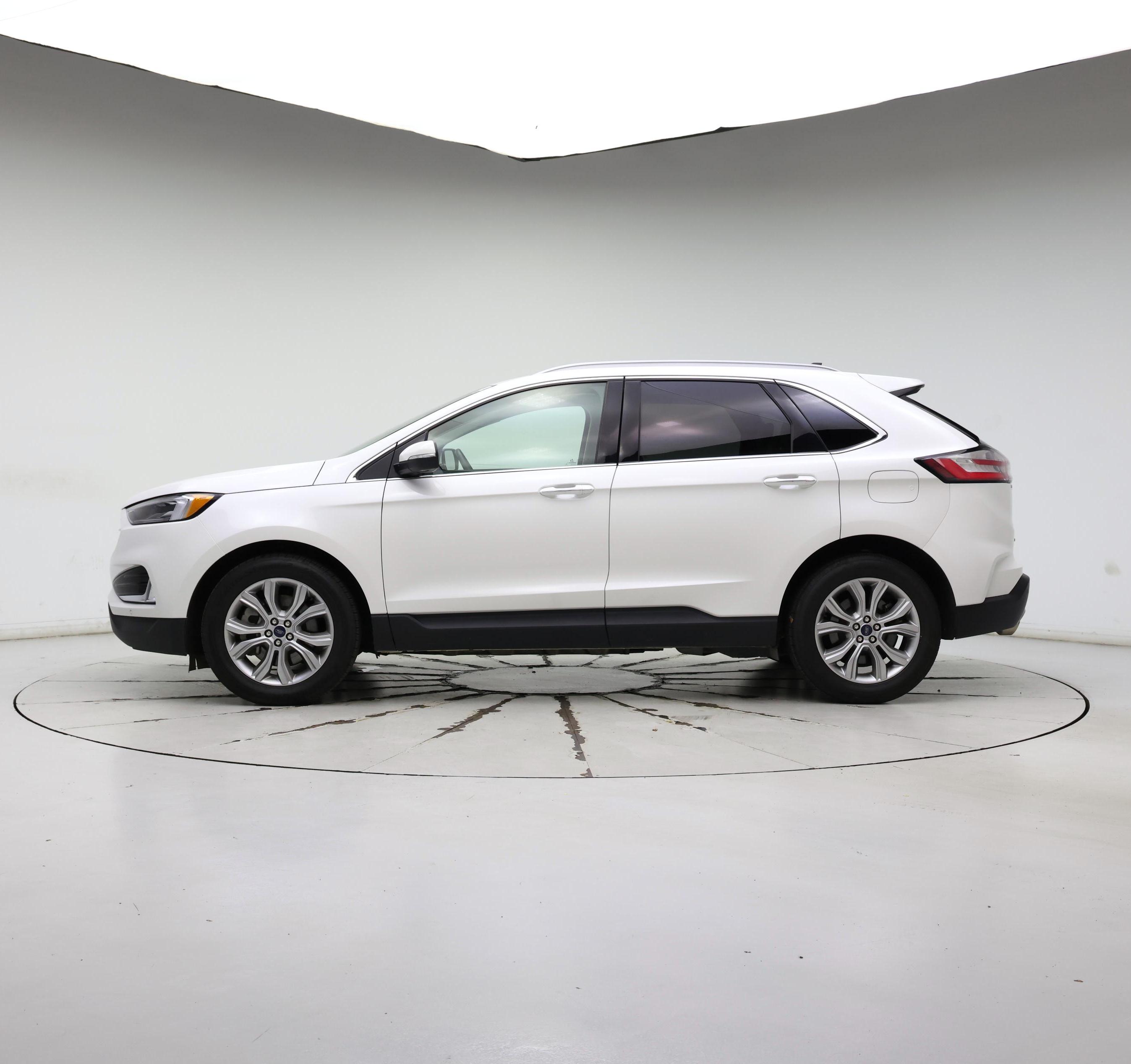 Thumbnail: 2022 Ford Edge - 3