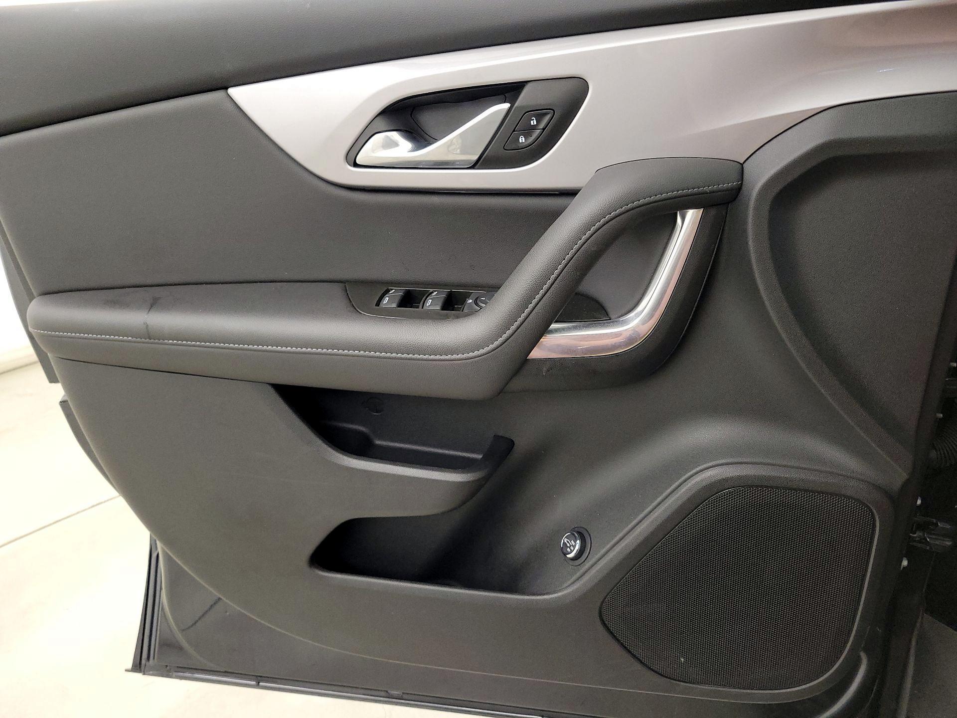 Thumbnail: 2022 Chevrolet Blazer - 12