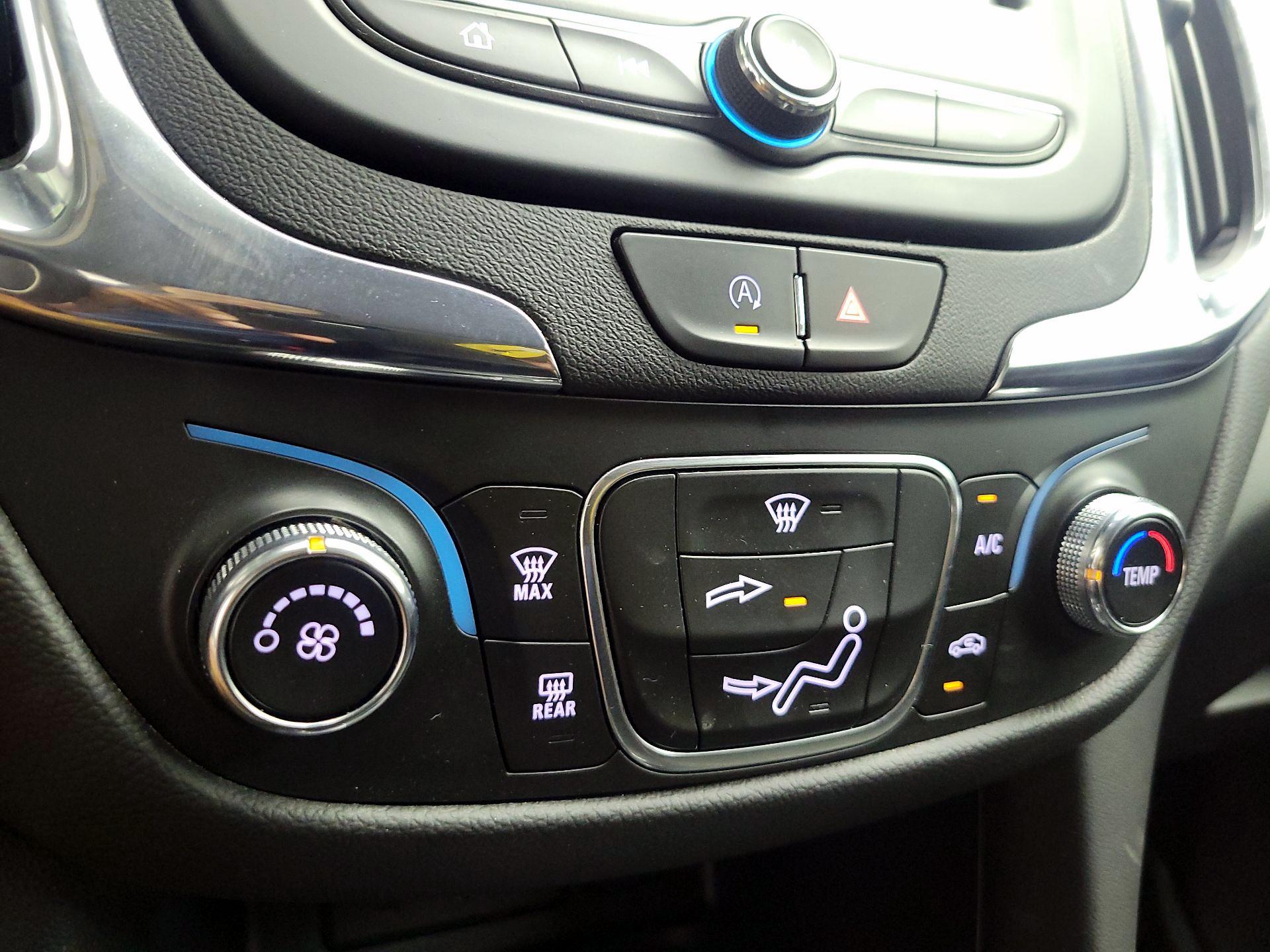 Thumbnail: 2023 Chevrolet Equinox - 16