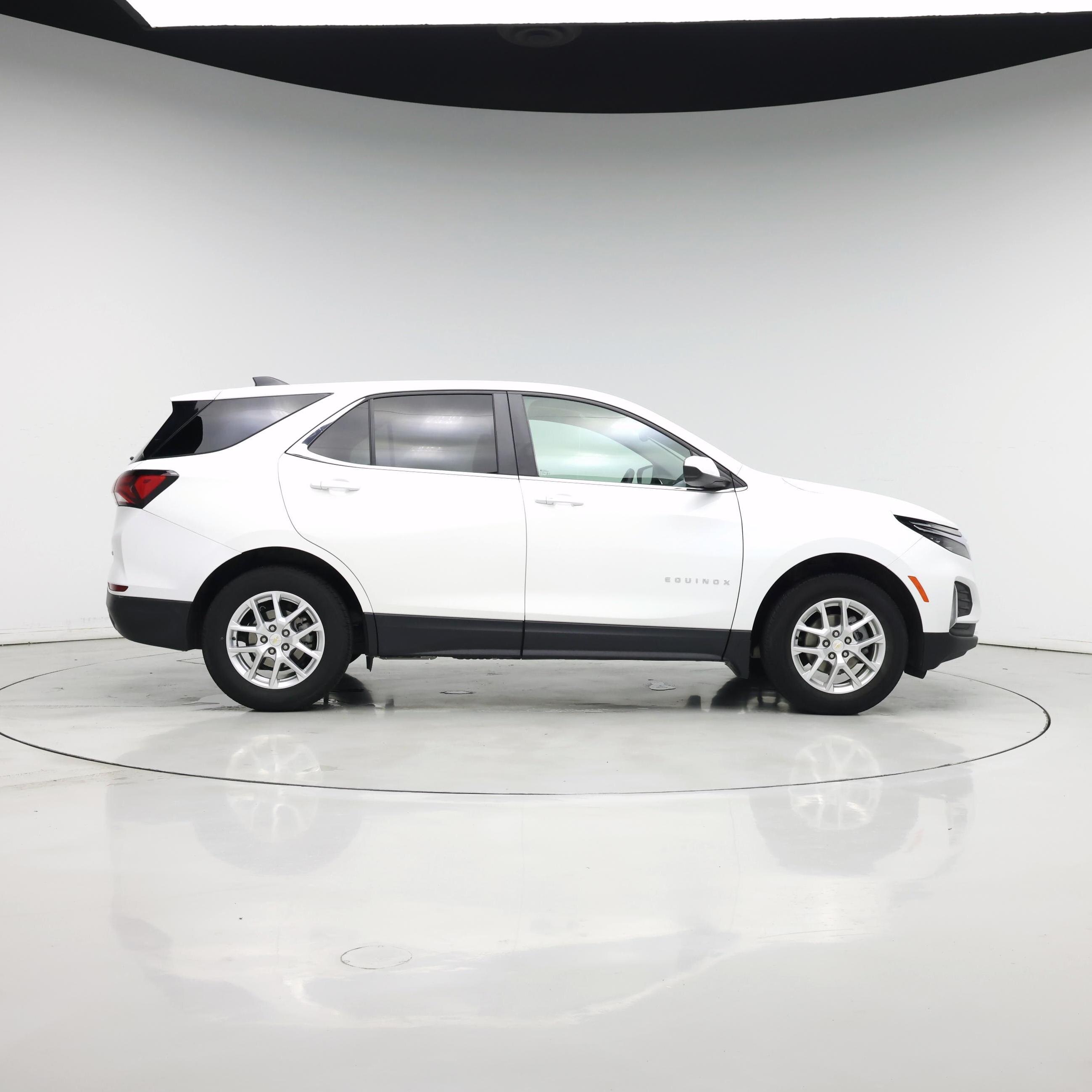 Thumbnail: 2023 Chevrolet Equinox - 7