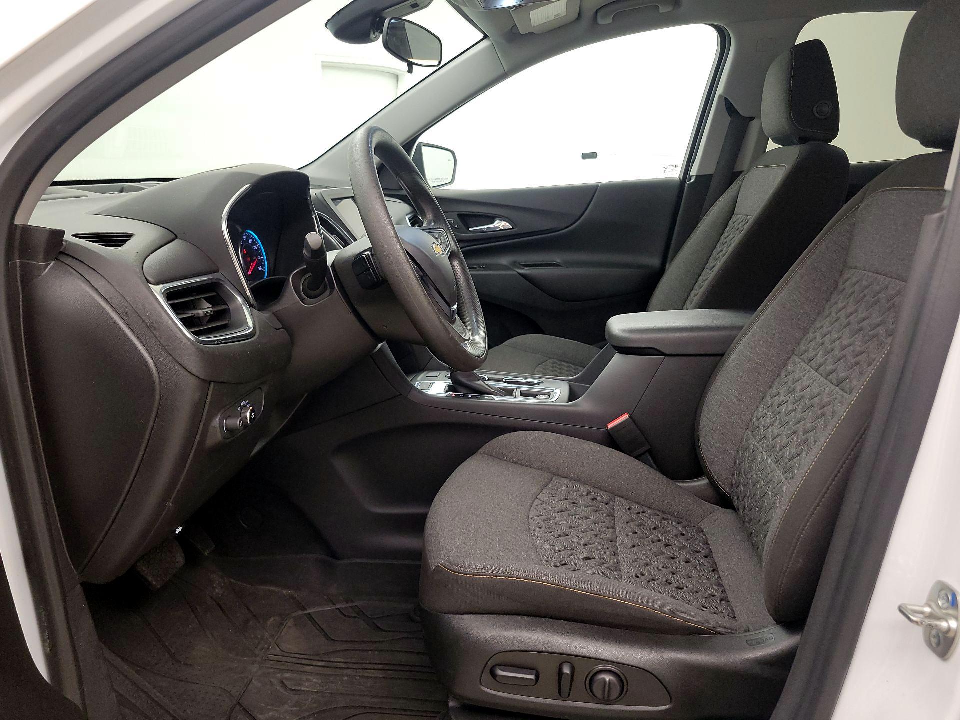 Thumbnail: 2023 Chevrolet Equinox - 11