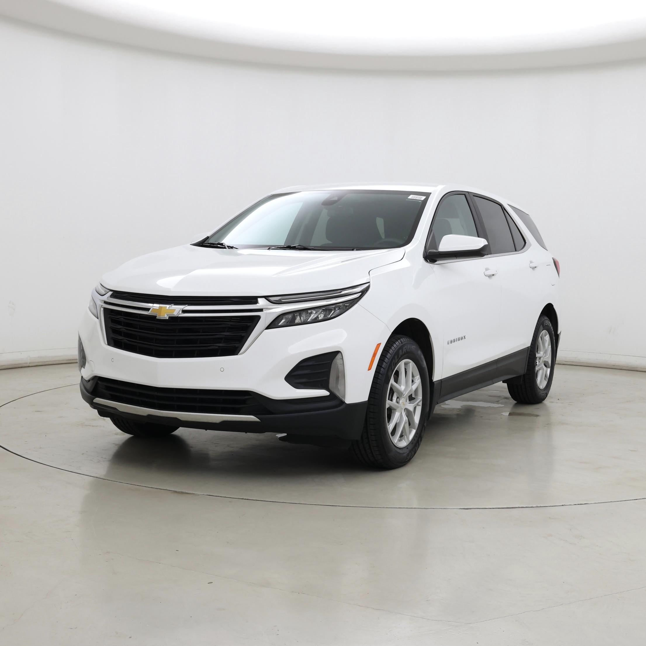 Thumbnail: 2023 Chevrolet Equinox - 4