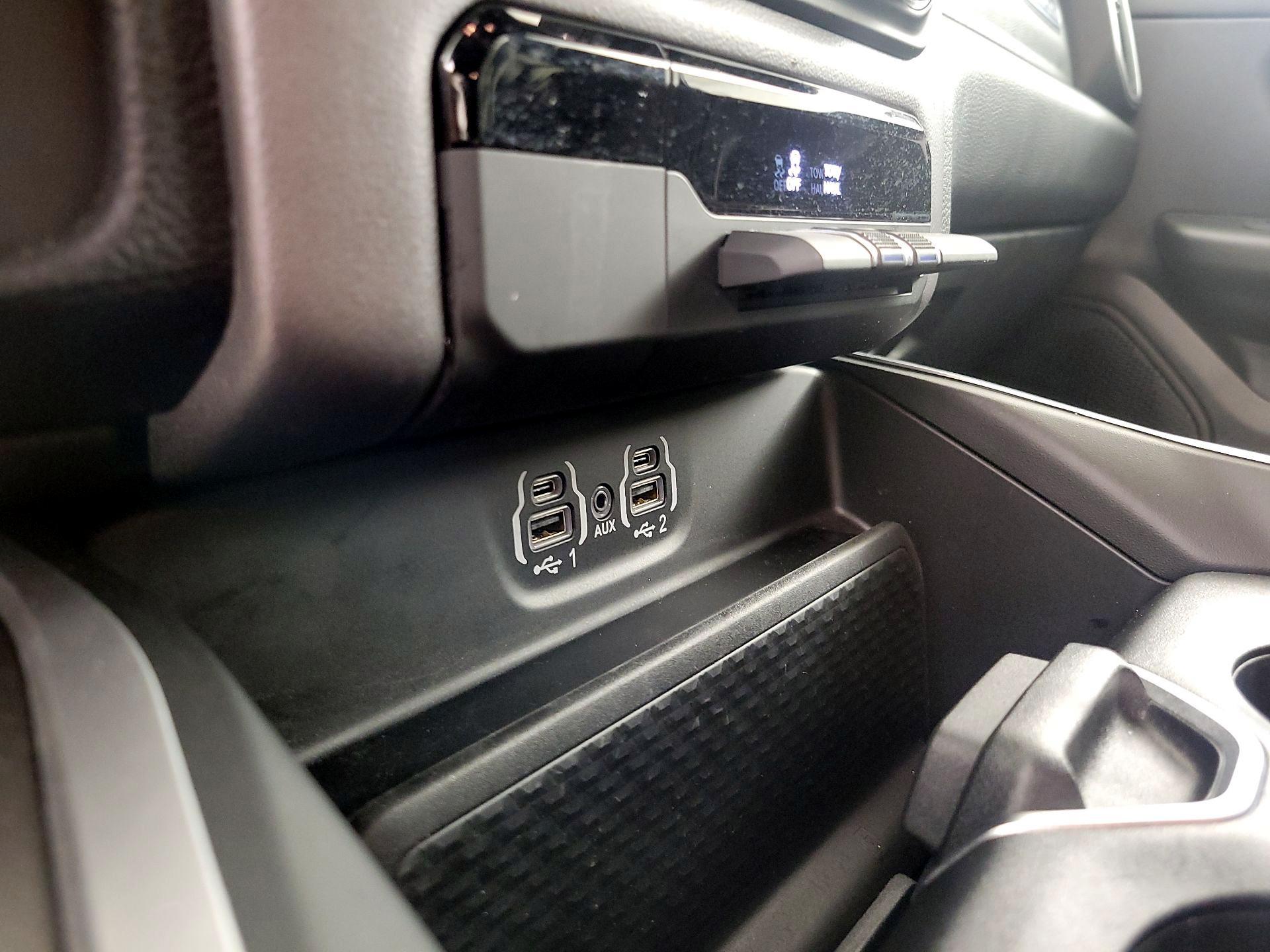 Thumbnail: 2023 RAM 1500 - 18