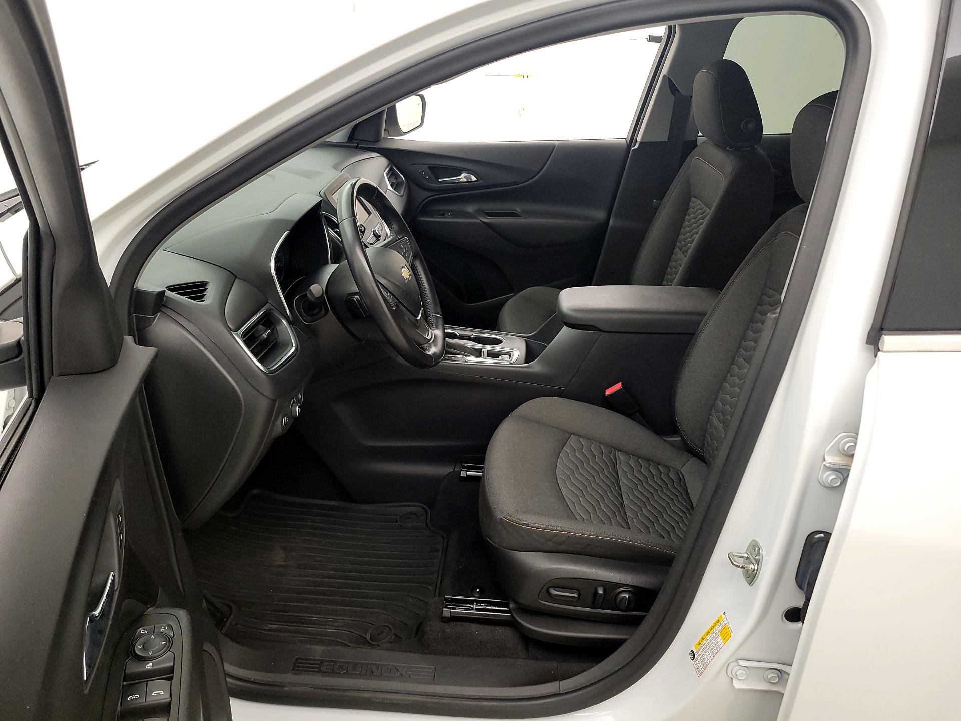 Thumbnail: 2020 Chevrolet Equinox - 11