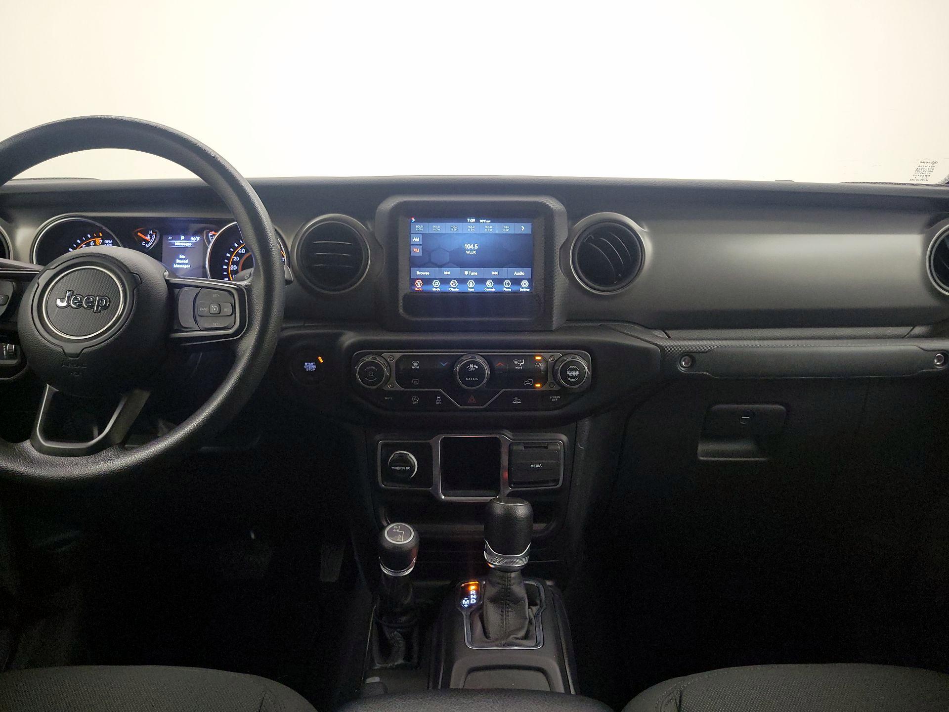 Thumbnail: 2023 Jeep Gladiator - 9