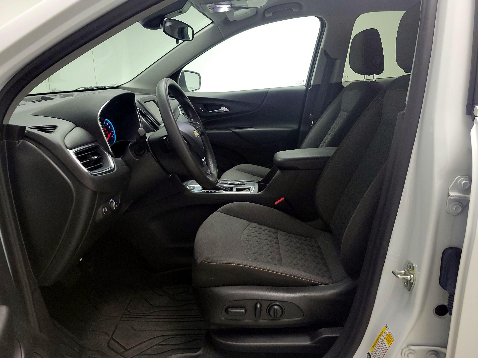 Thumbnail: 2023 Chevrolet Equinox - 11