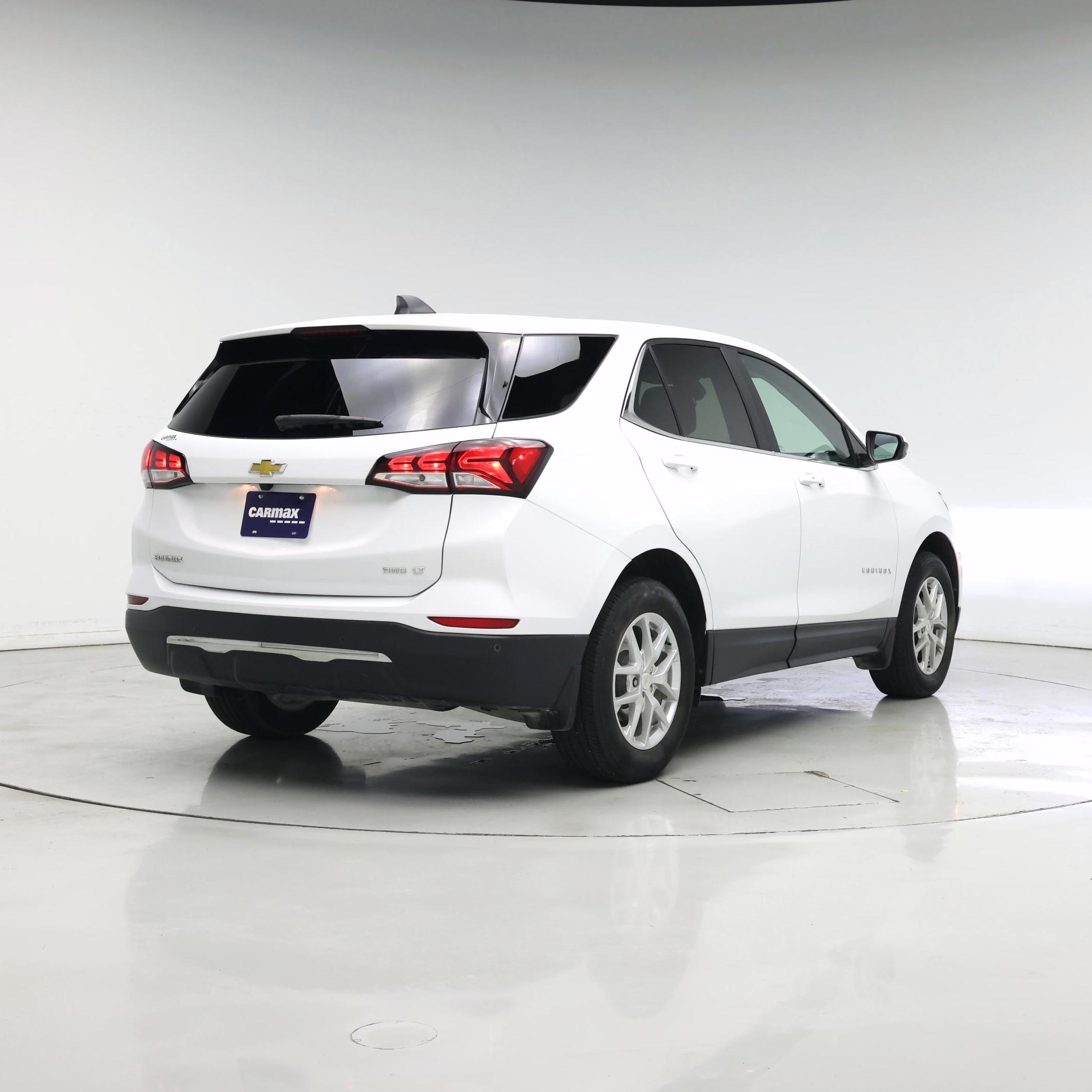 Thumbnail: 2023 Chevrolet Equinox - 8