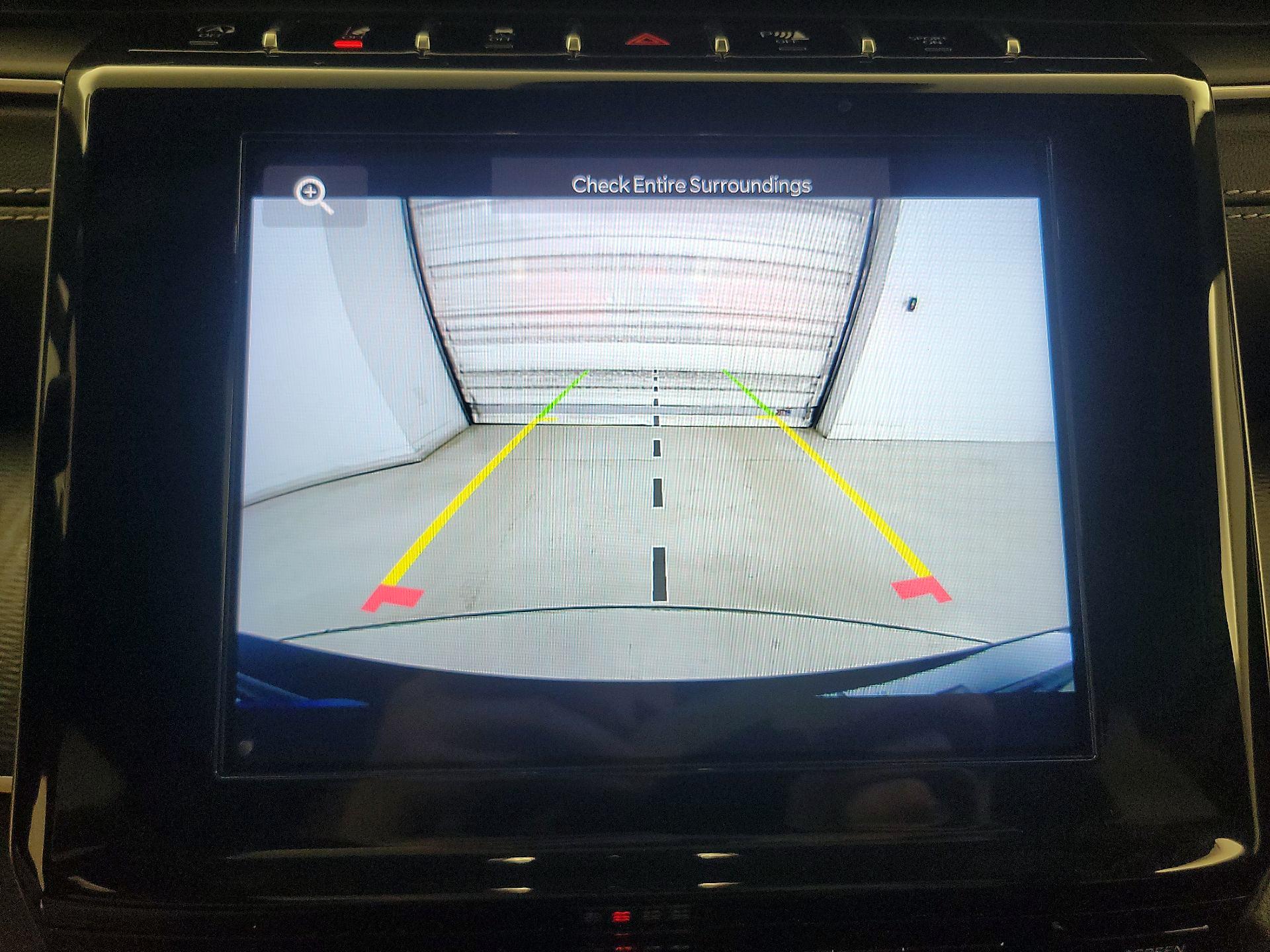 Thumbnail: 2023 Jeep Grand Cherokee - 14