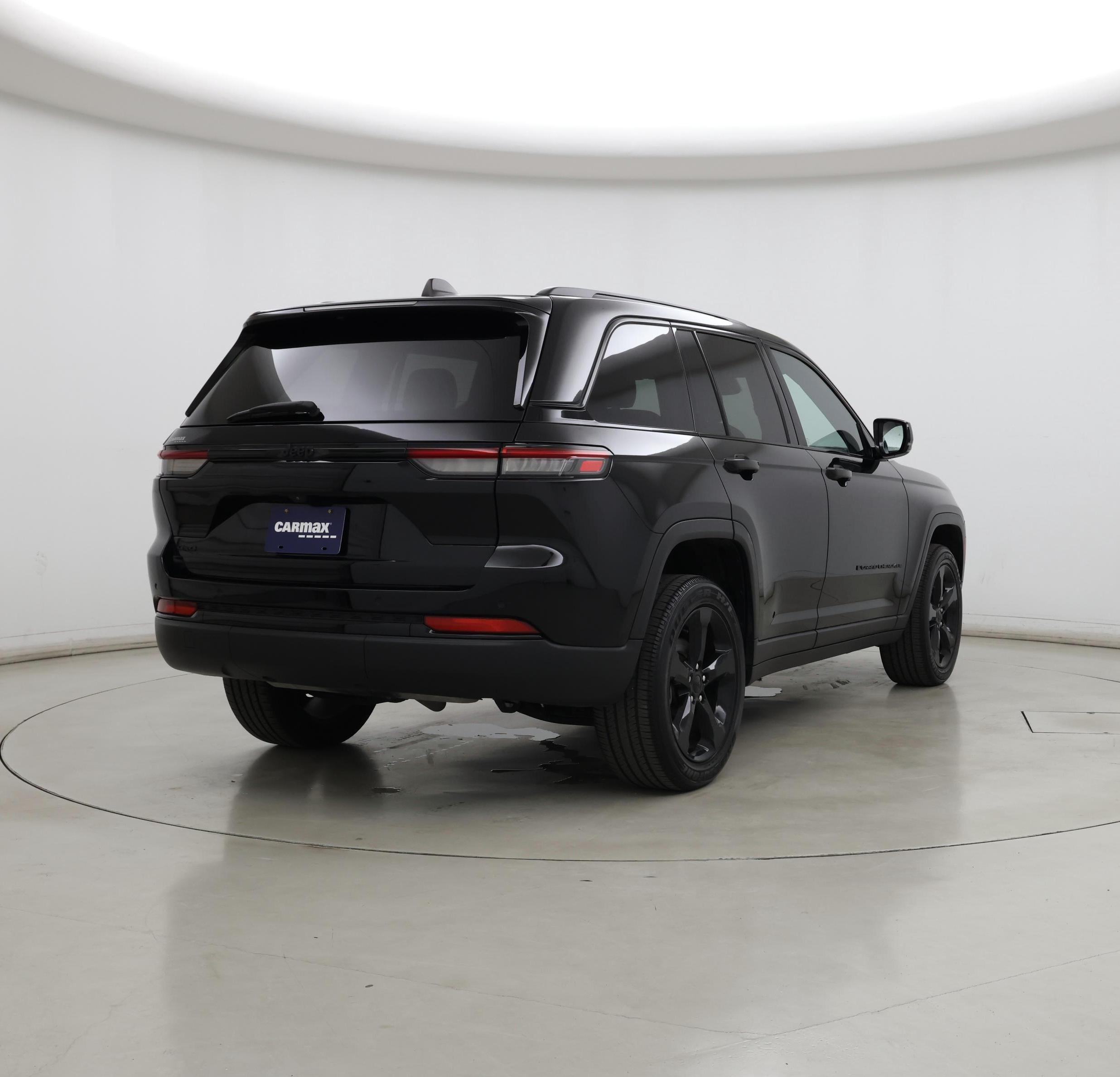 Thumbnail: 2023 Jeep Grand Cherokee - 8