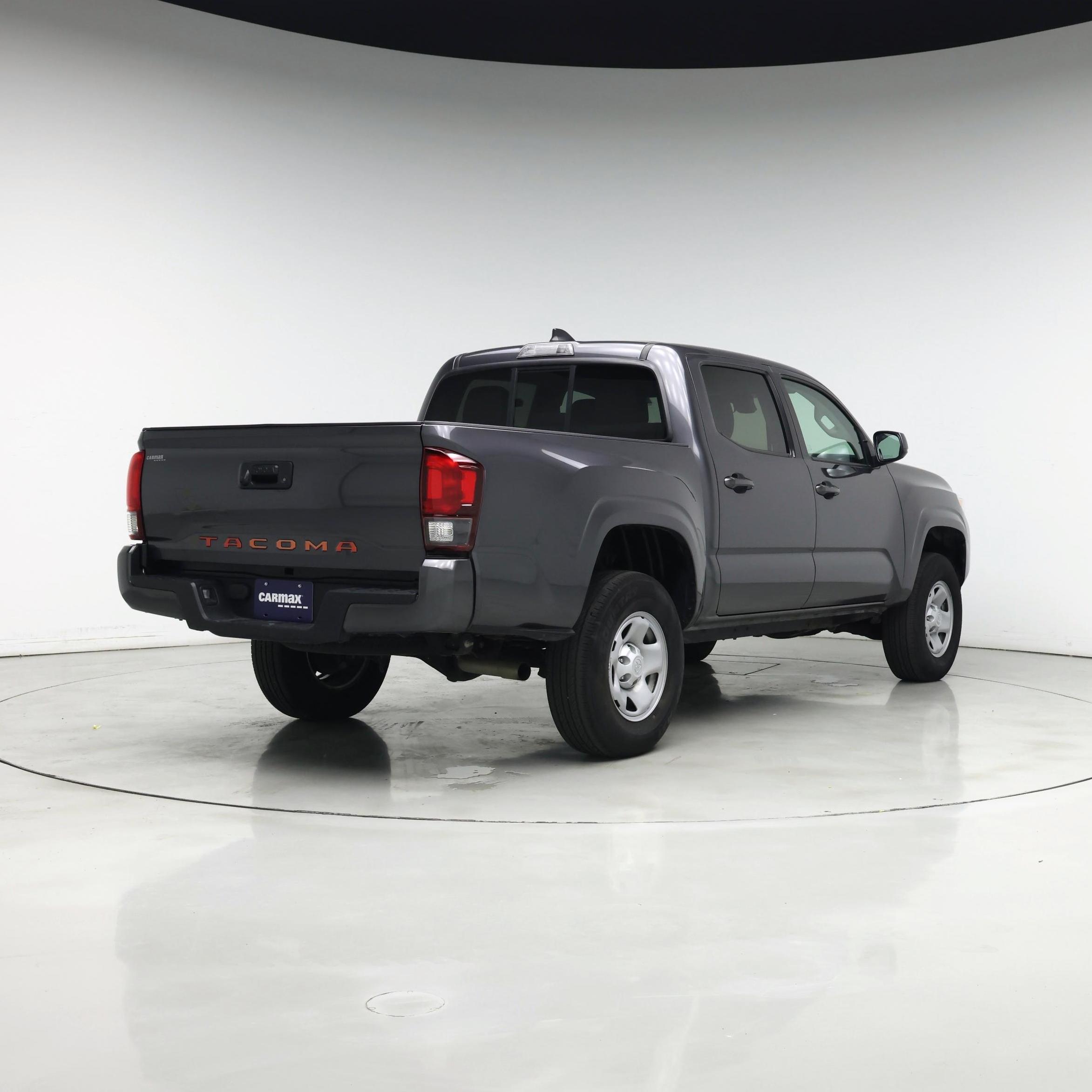 Thumbnail: 2022 Toyota Tacoma - 8