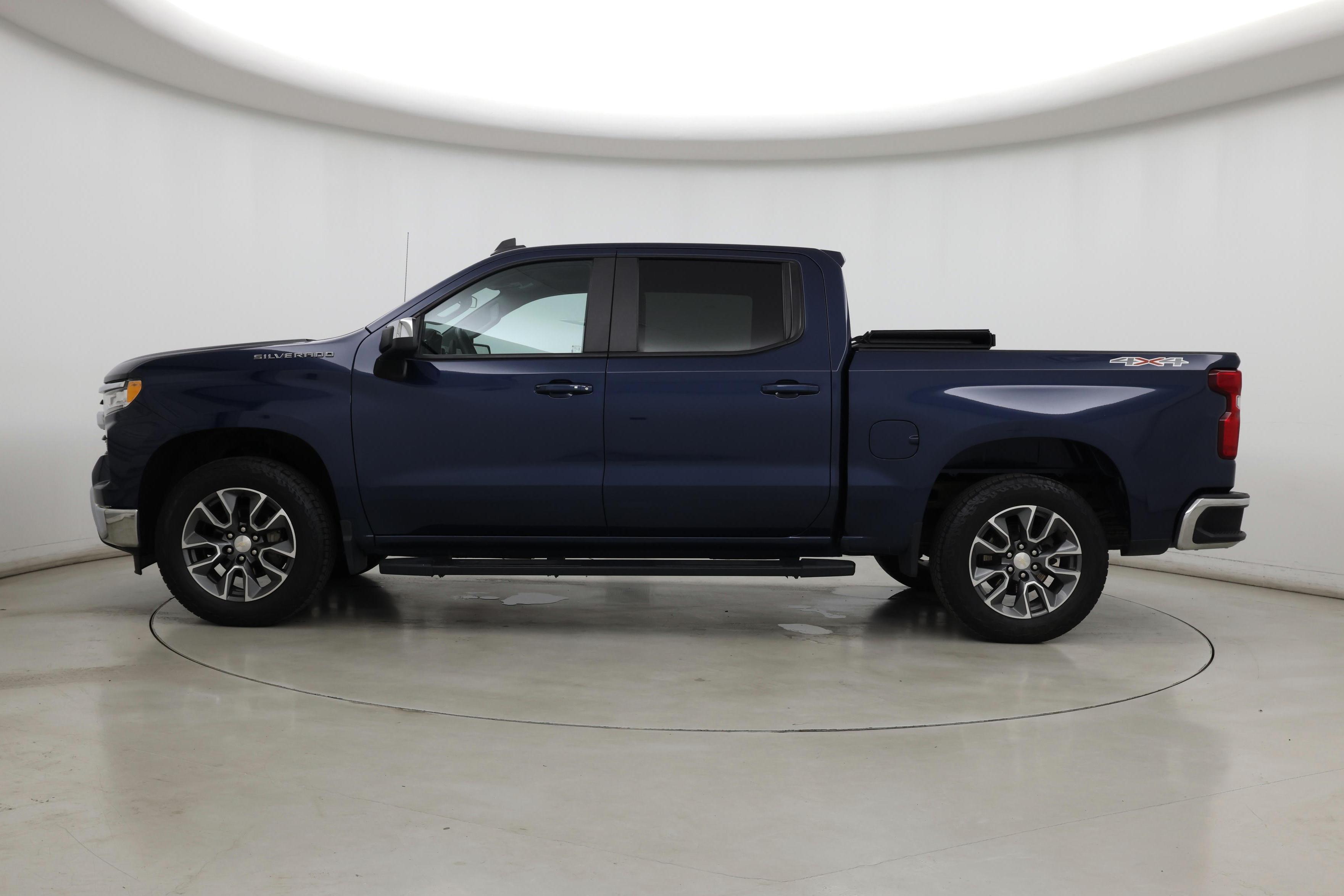 Thumbnail: 2023 Chevrolet Silverado 1500 - 3