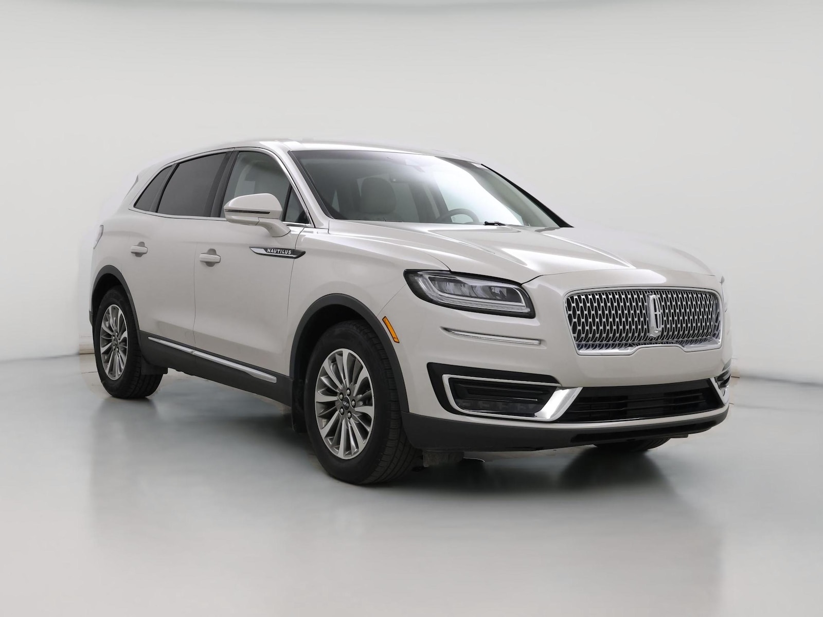2019 Lincoln Nautilus Select