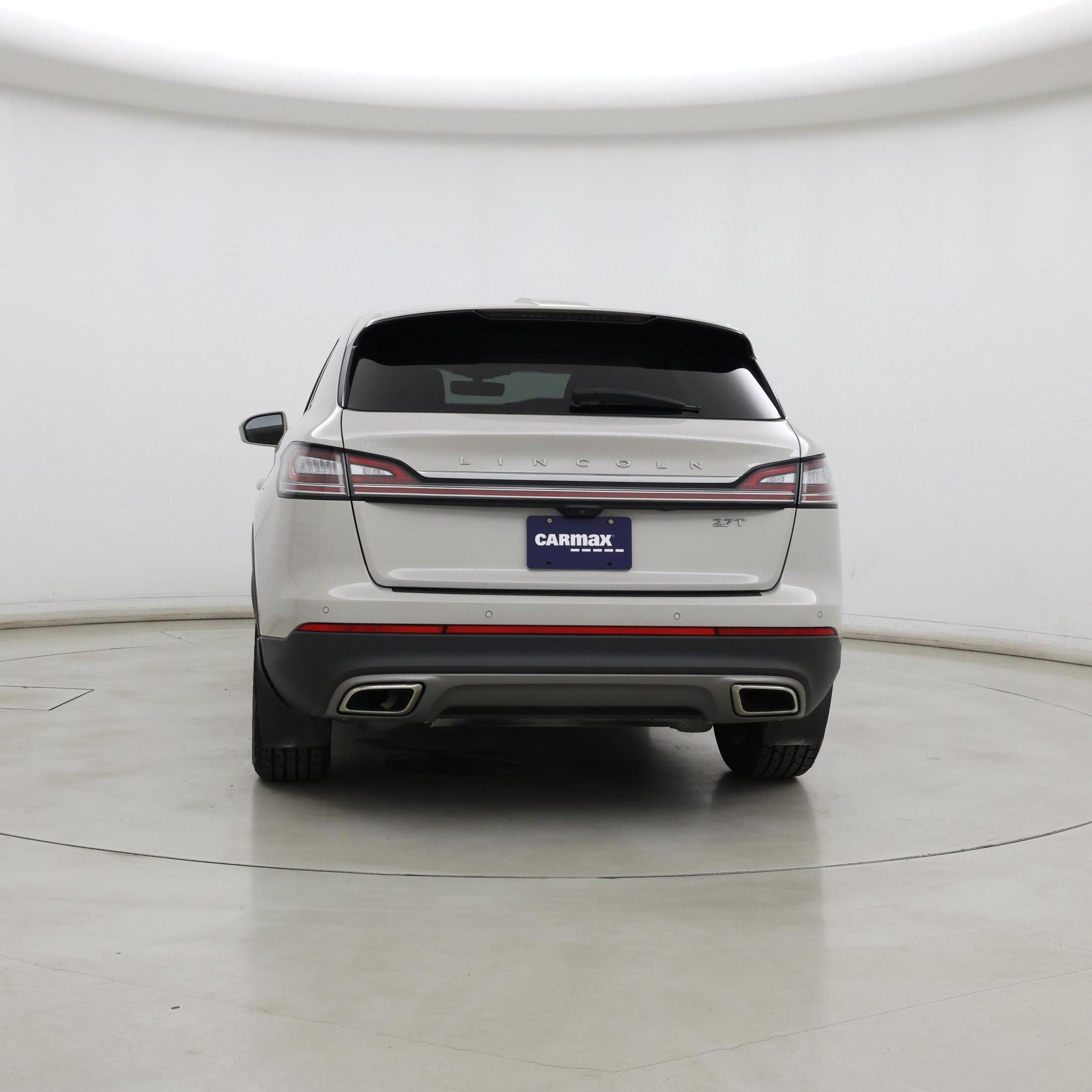Thumbnail: 2019 Lincoln Nautilus - 6
