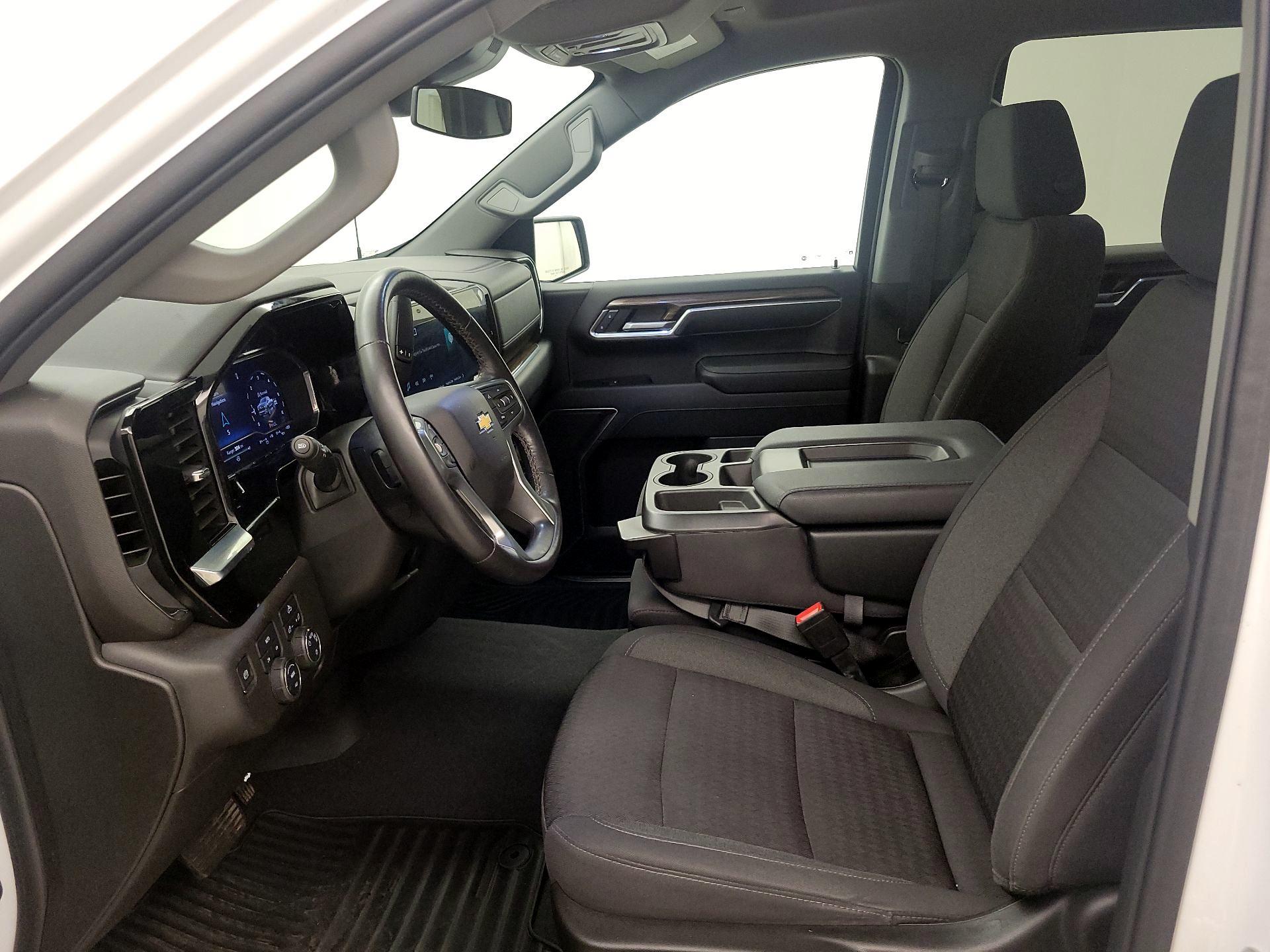 Thumbnail: 2022 Chevrolet Silverado 1500 - 11