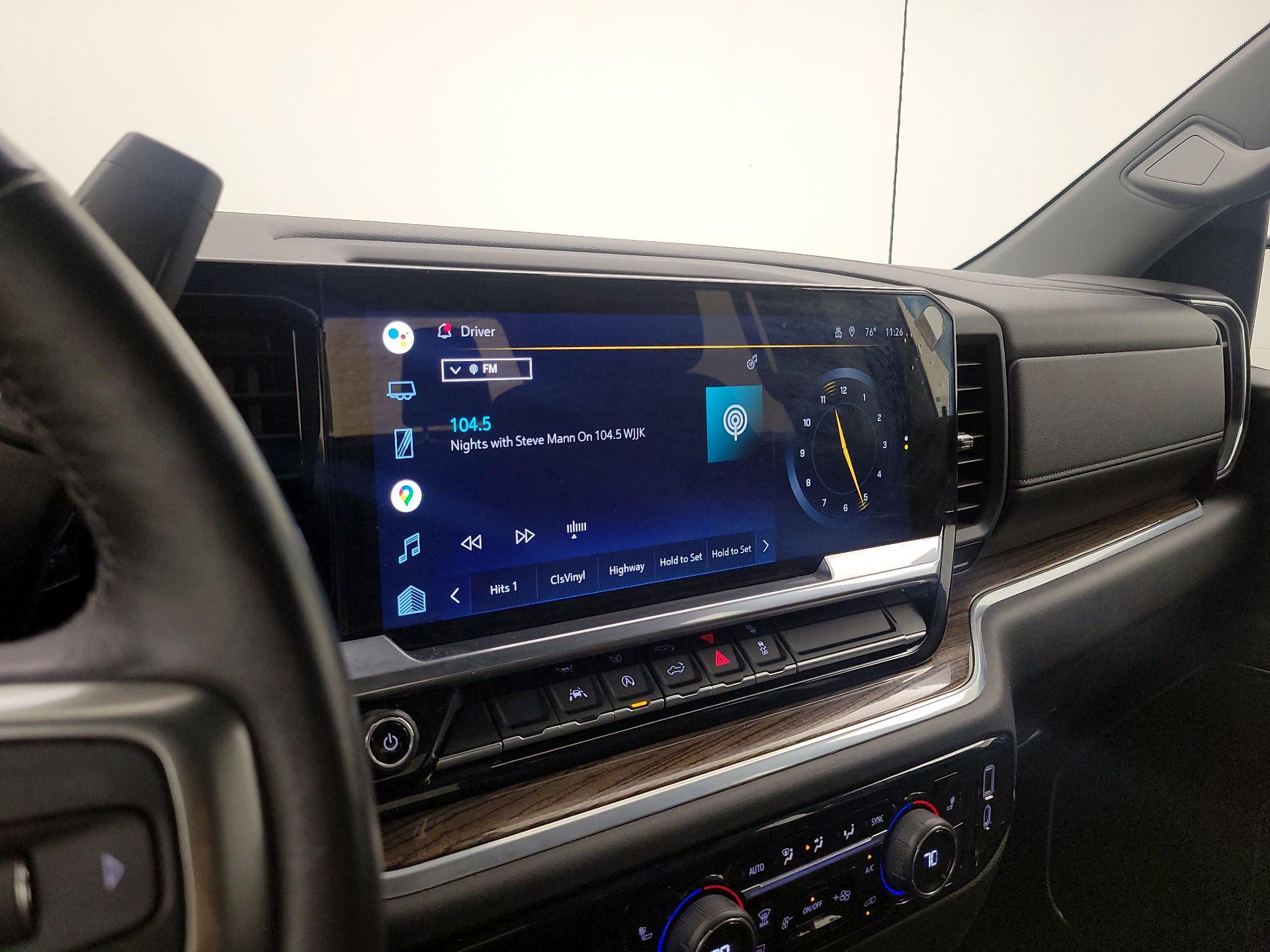 Thumbnail: 2022 Chevrolet Silverado 1500 - 15