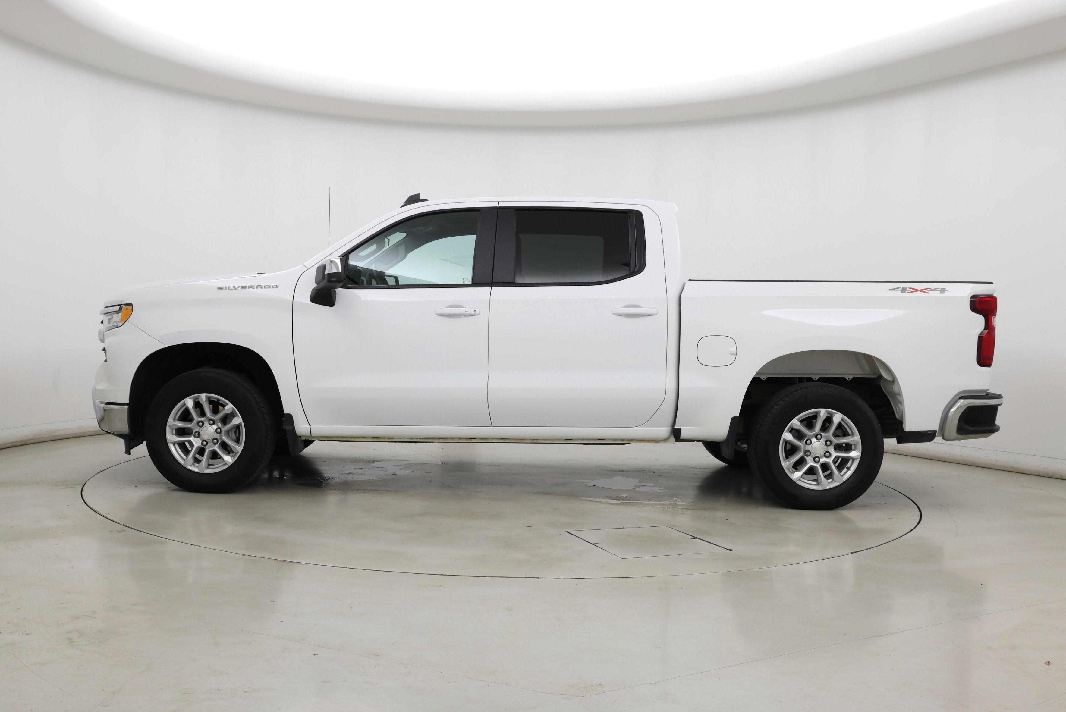 Thumbnail: 2022 Chevrolet Silverado 1500 - 3