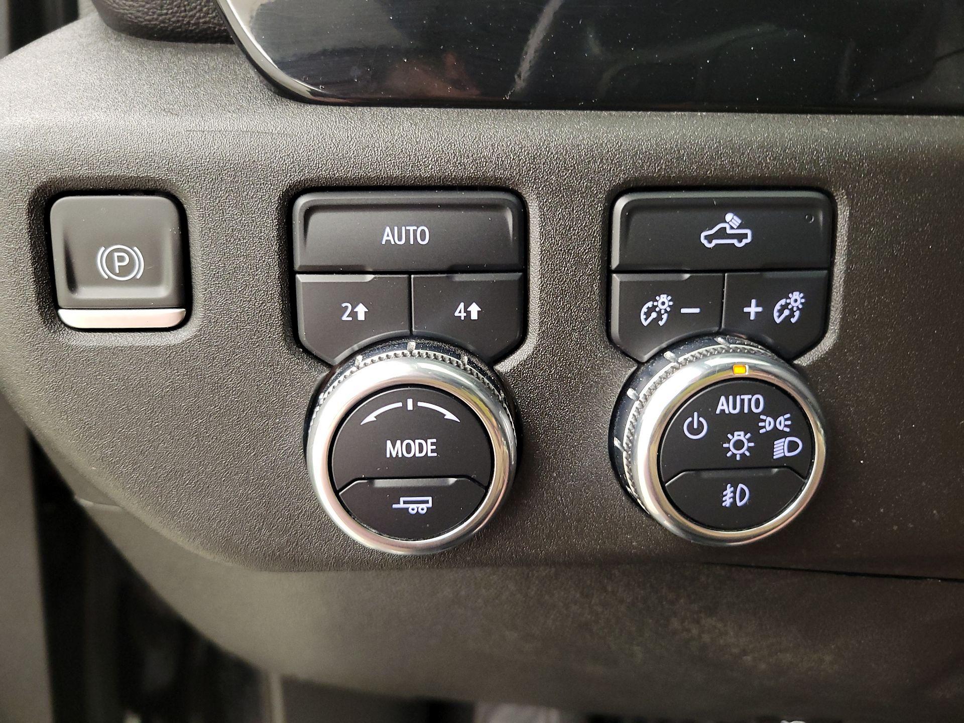 Thumbnail: 2023 GMC Sierra 1500 - 13