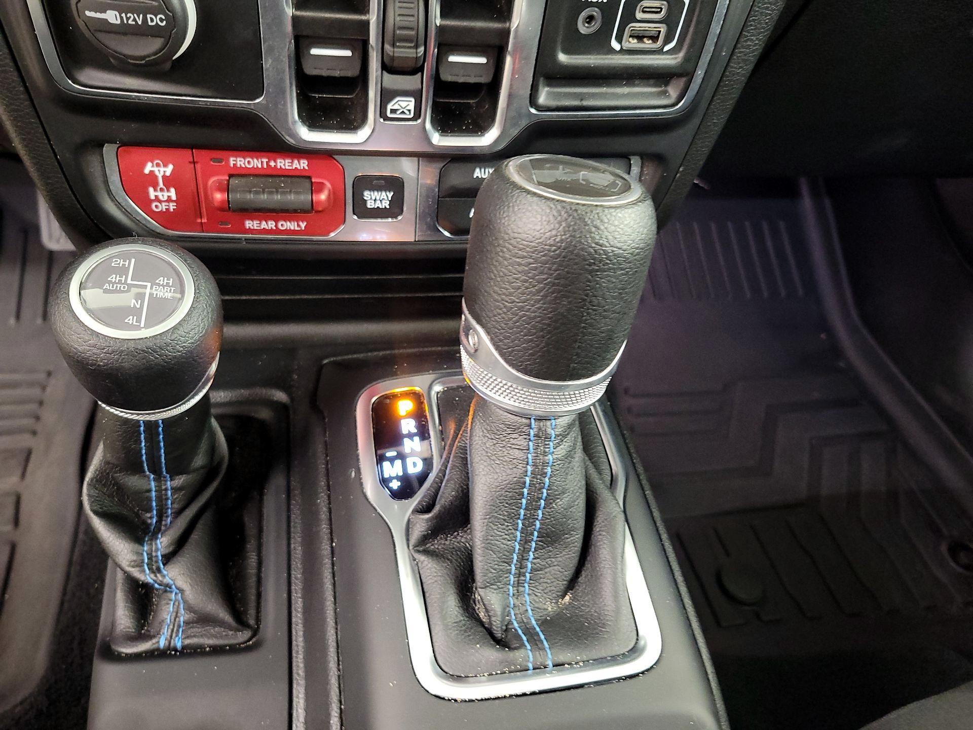 Thumbnail: 2023 Jeep Wrangler - 18