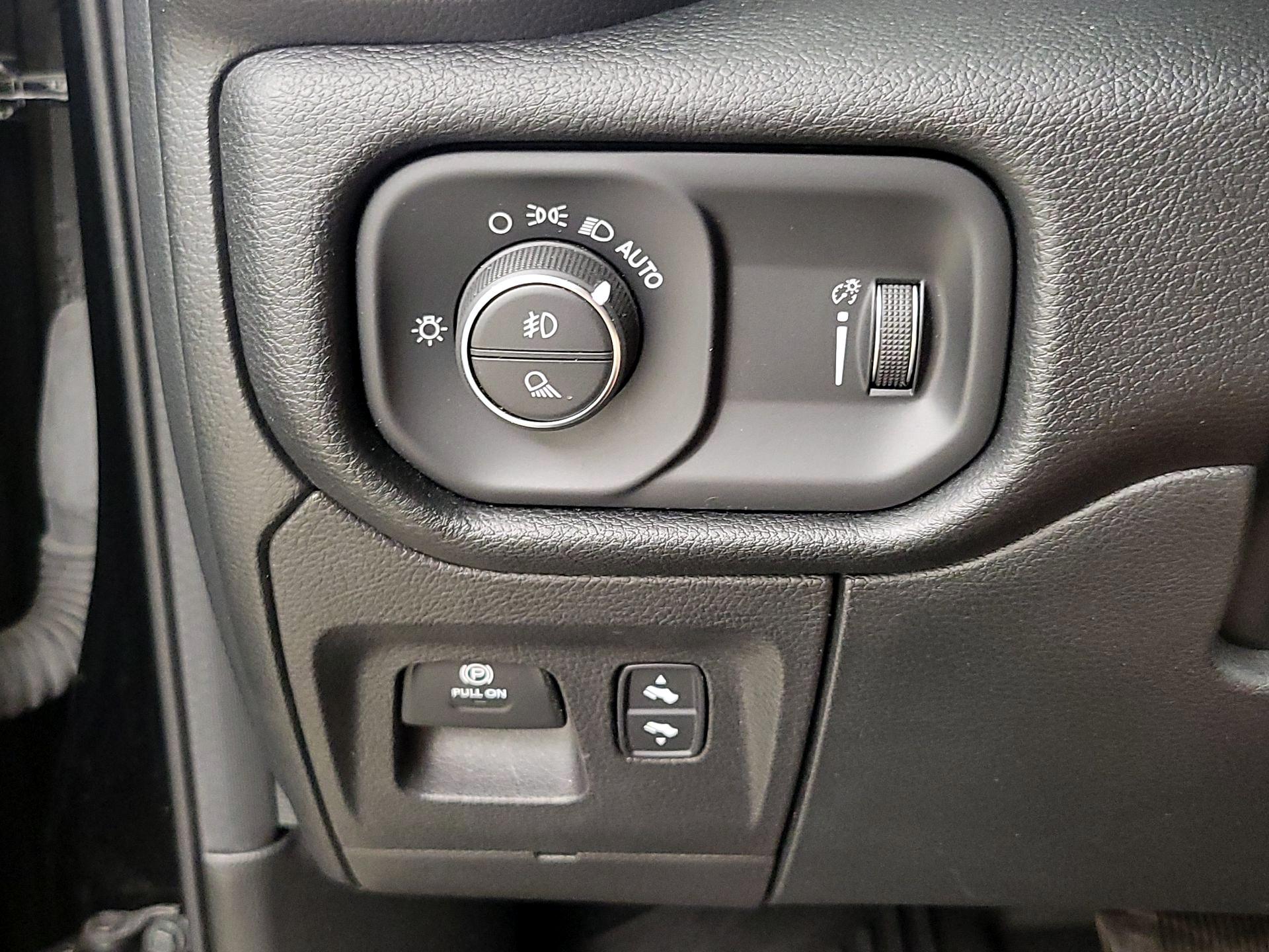 Thumbnail: 2022 RAM 1500 - 13