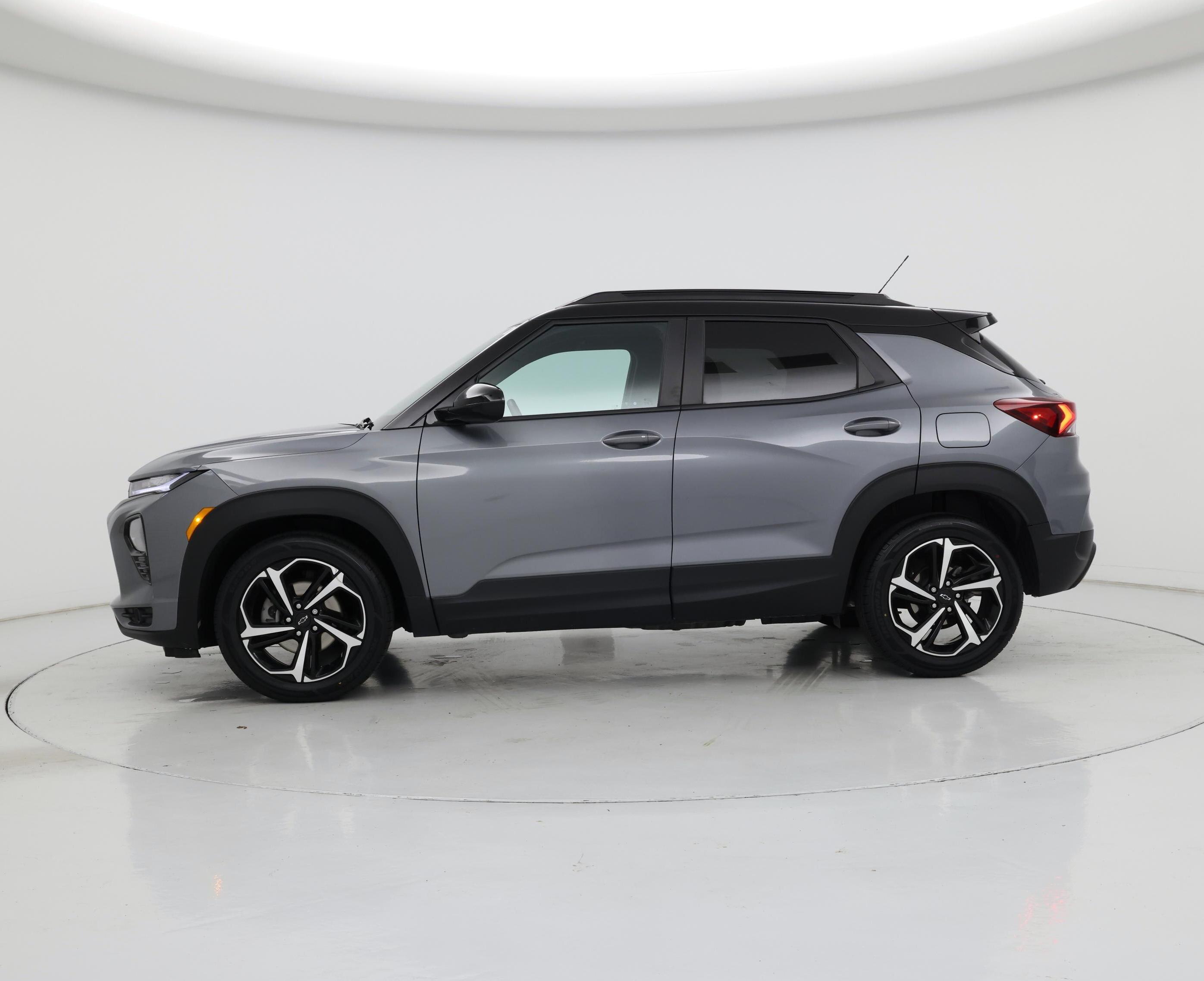 Thumbnail: 2022 Chevrolet TrailBlazer - 3