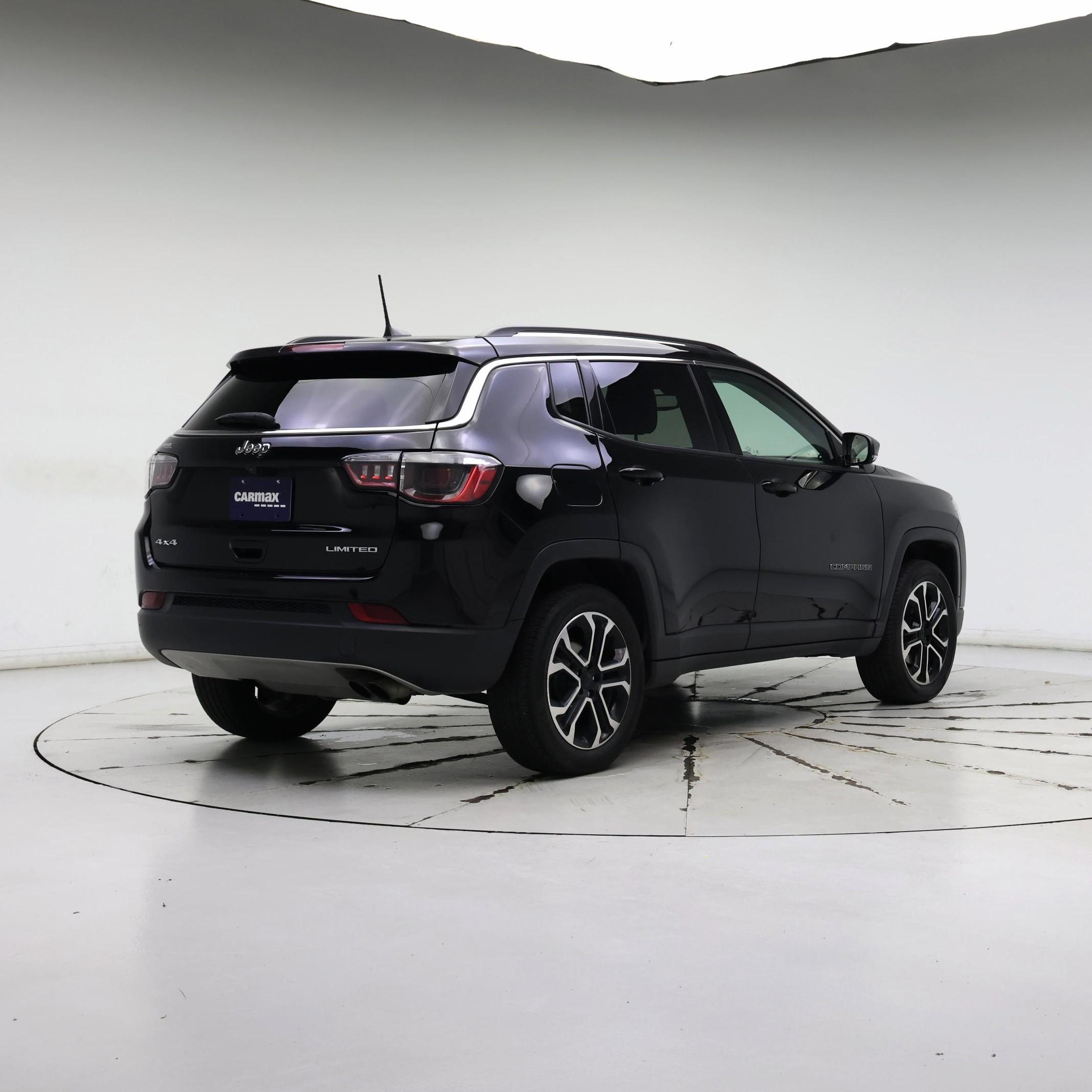Thumbnail: 2022 Jeep Compass - 8