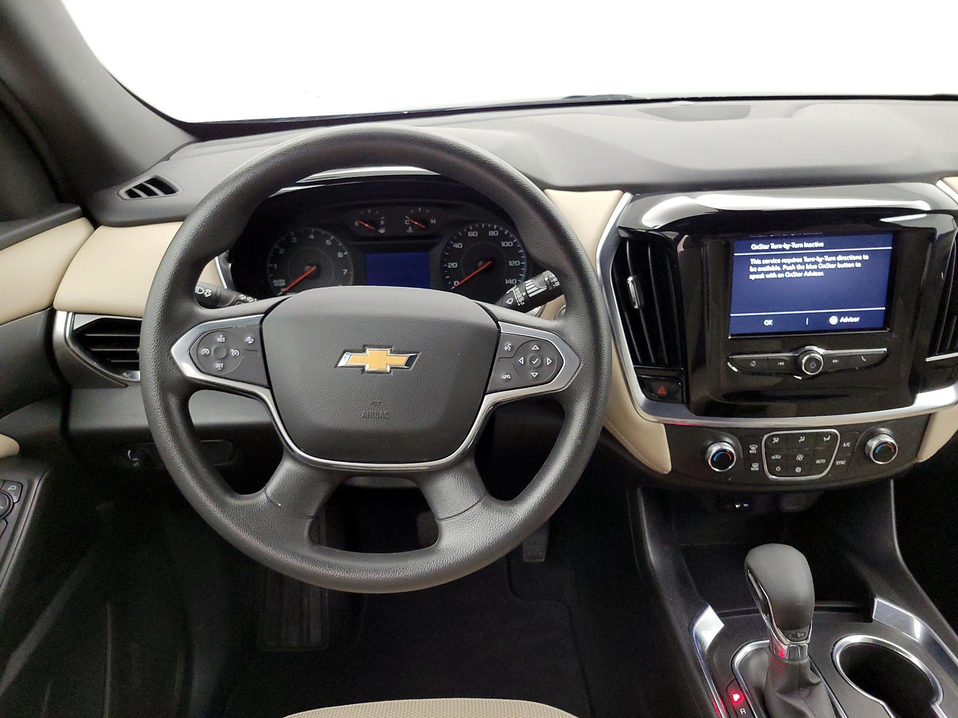 Thumbnail: 2022 Chevrolet Traverse - 10
