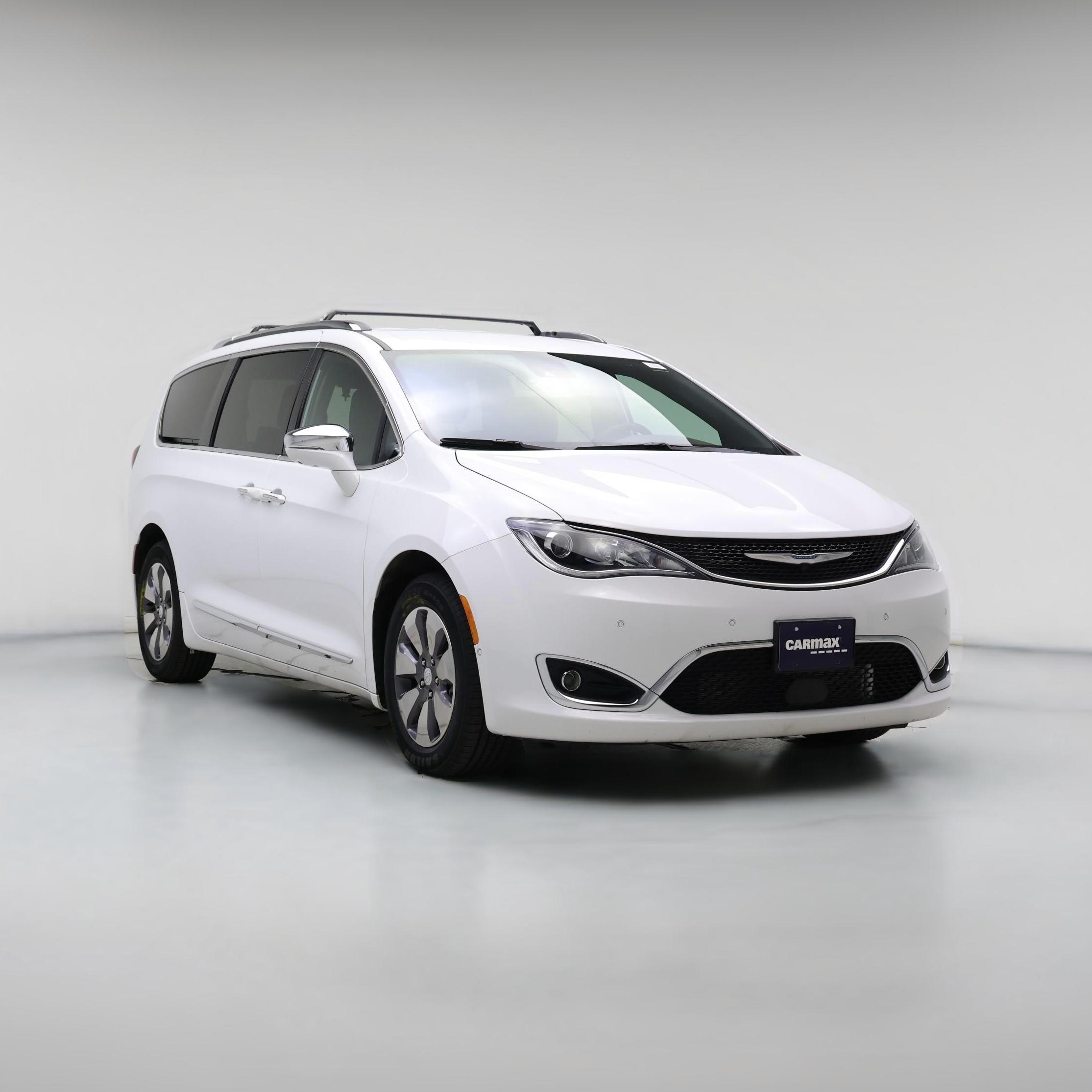 Thumbnail: 2020 Chrysler Pacifica - 1