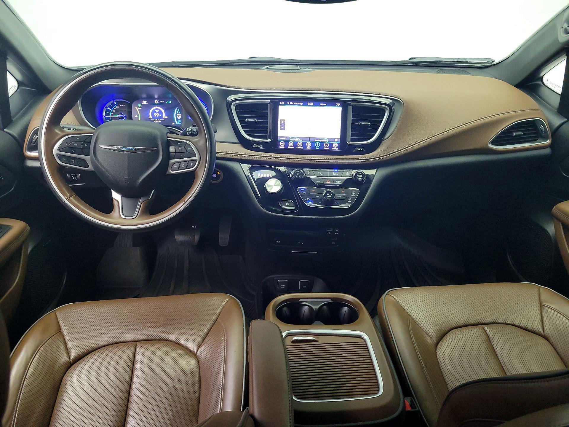 Thumbnail: 2020 Chrysler Pacifica - 9