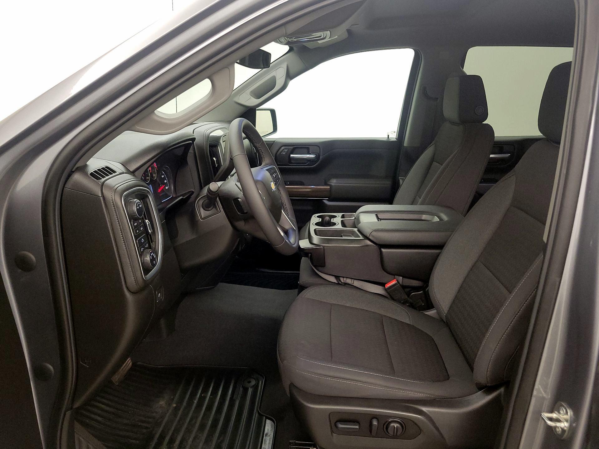 Thumbnail: 2022 Chevrolet Silverado 1500 - 11