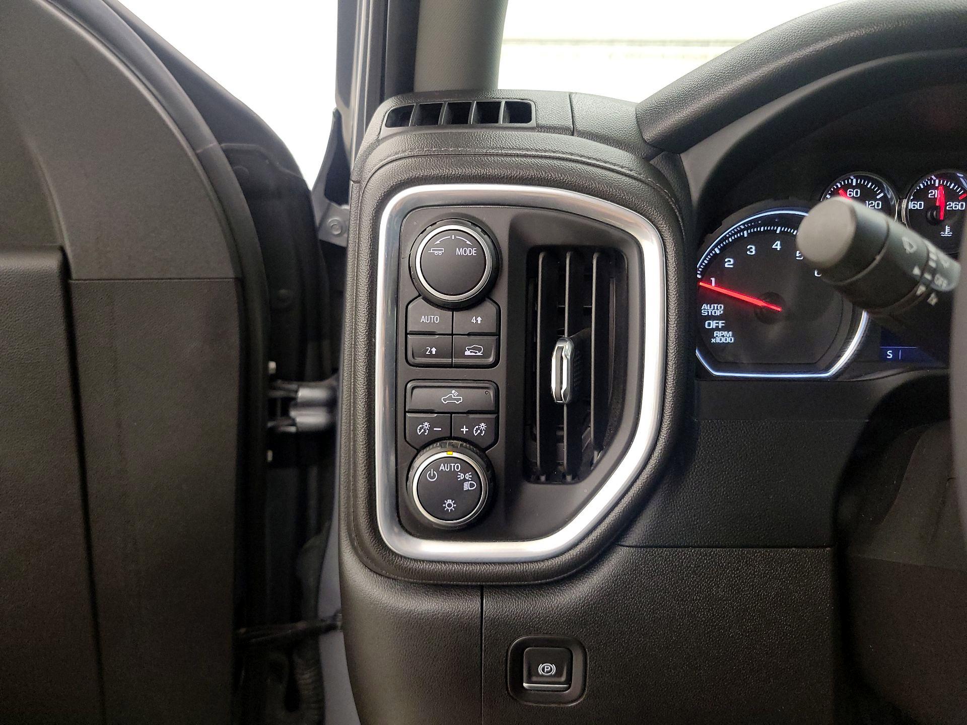 Thumbnail: 2022 Chevrolet Silverado 1500 - 13