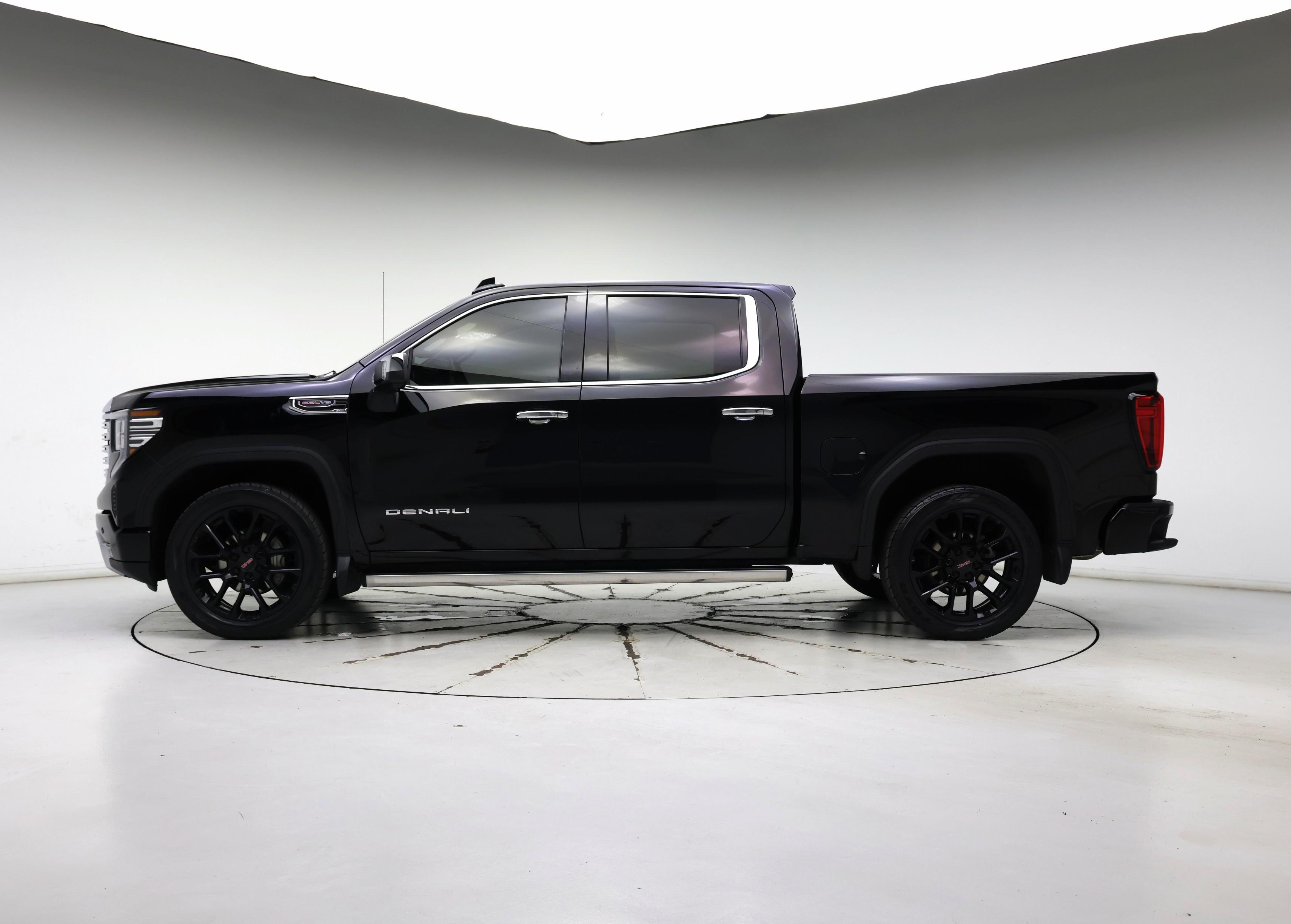 Thumbnail: 2023 GMC Sierra 1500 - 3