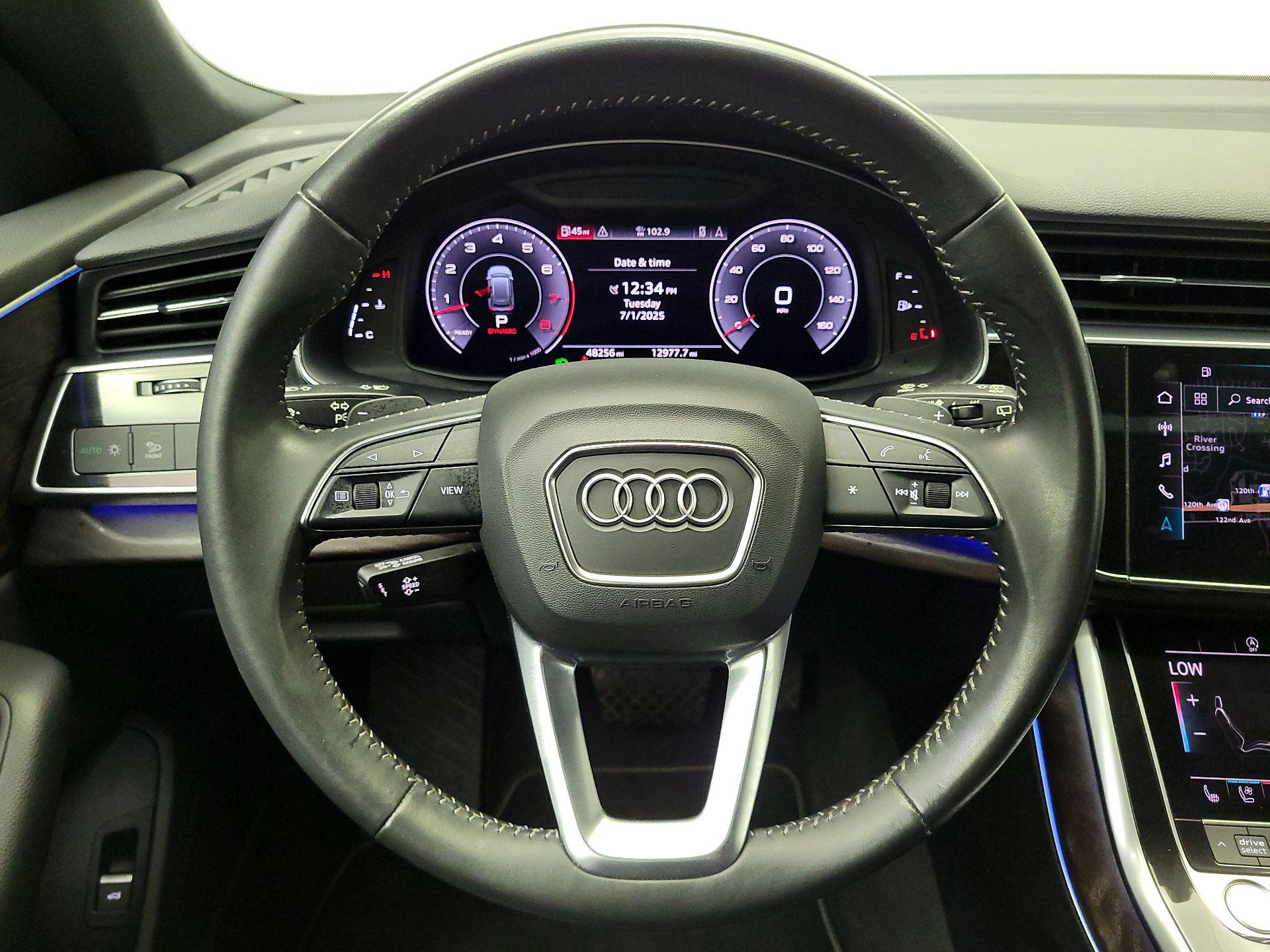 Thumbnail: 2020 Audi Q8 - 10