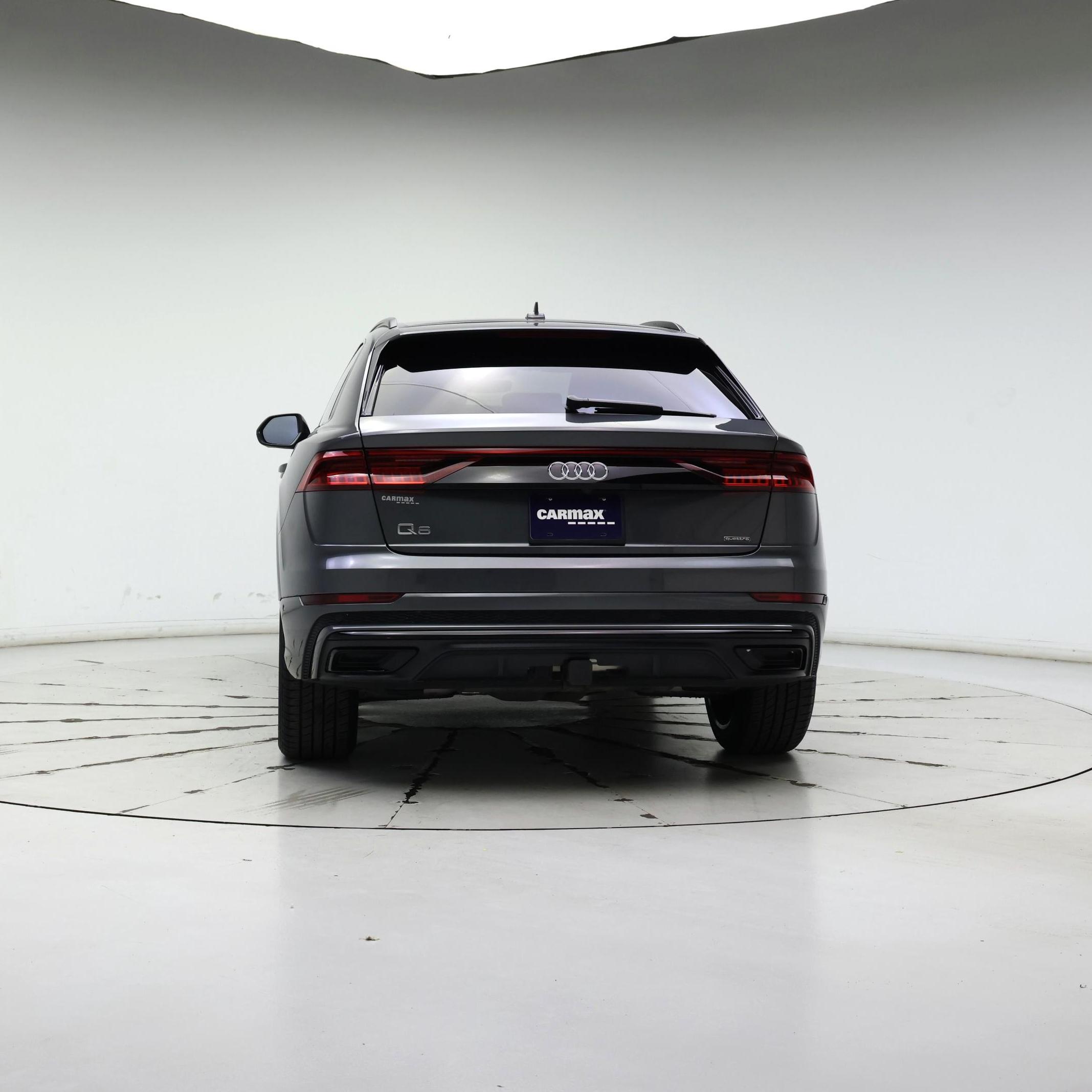 Thumbnail: 2020 Audi Q8 - 6