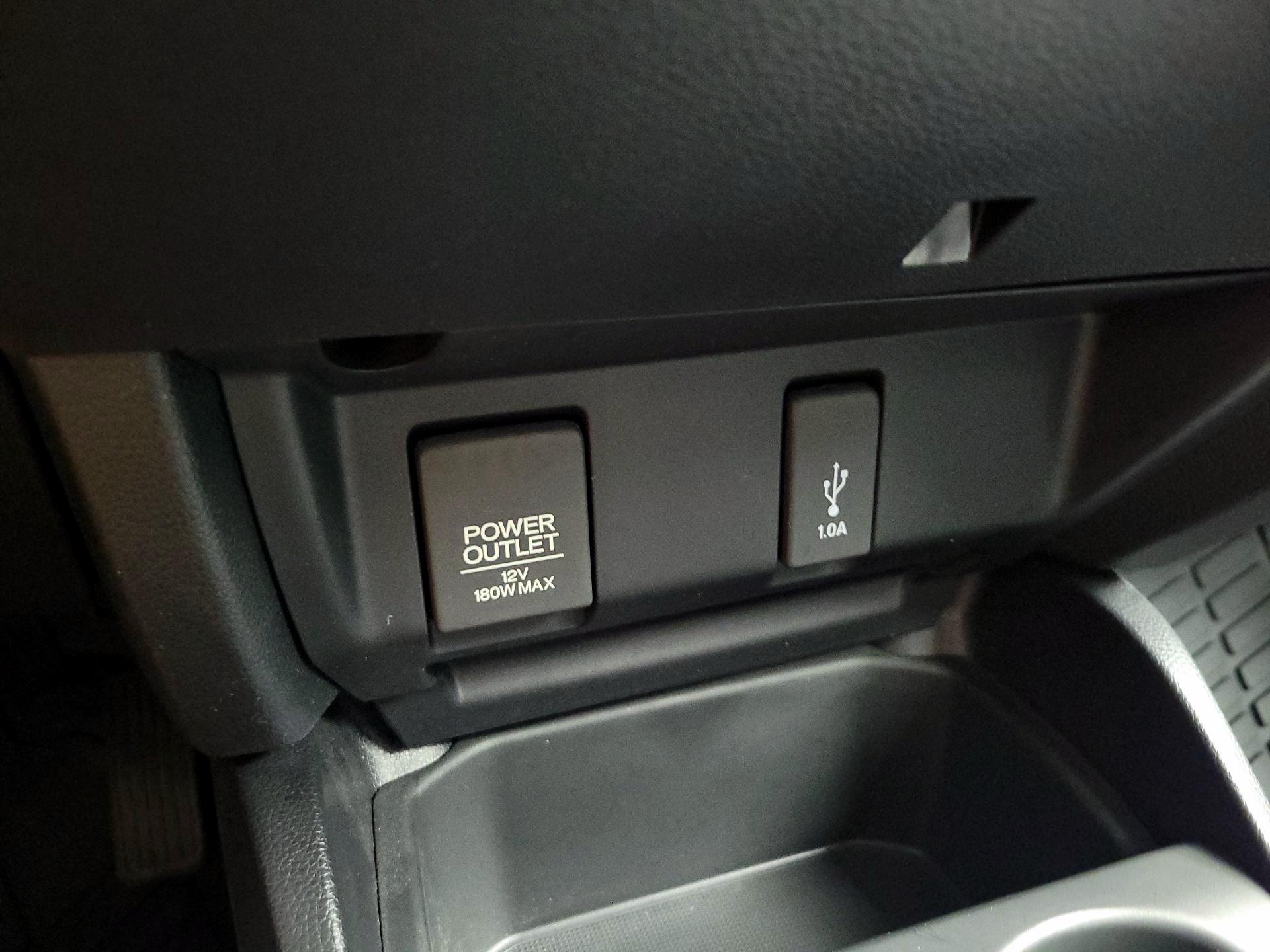 Thumbnail: 2019 Honda Fit - 18