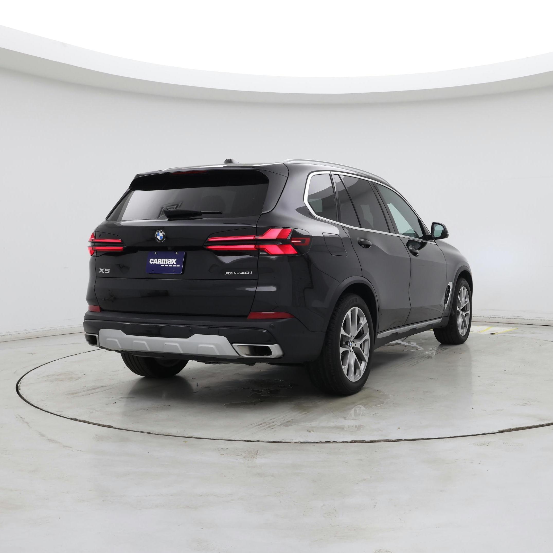Thumbnail: 2024 BMW X5 - 8