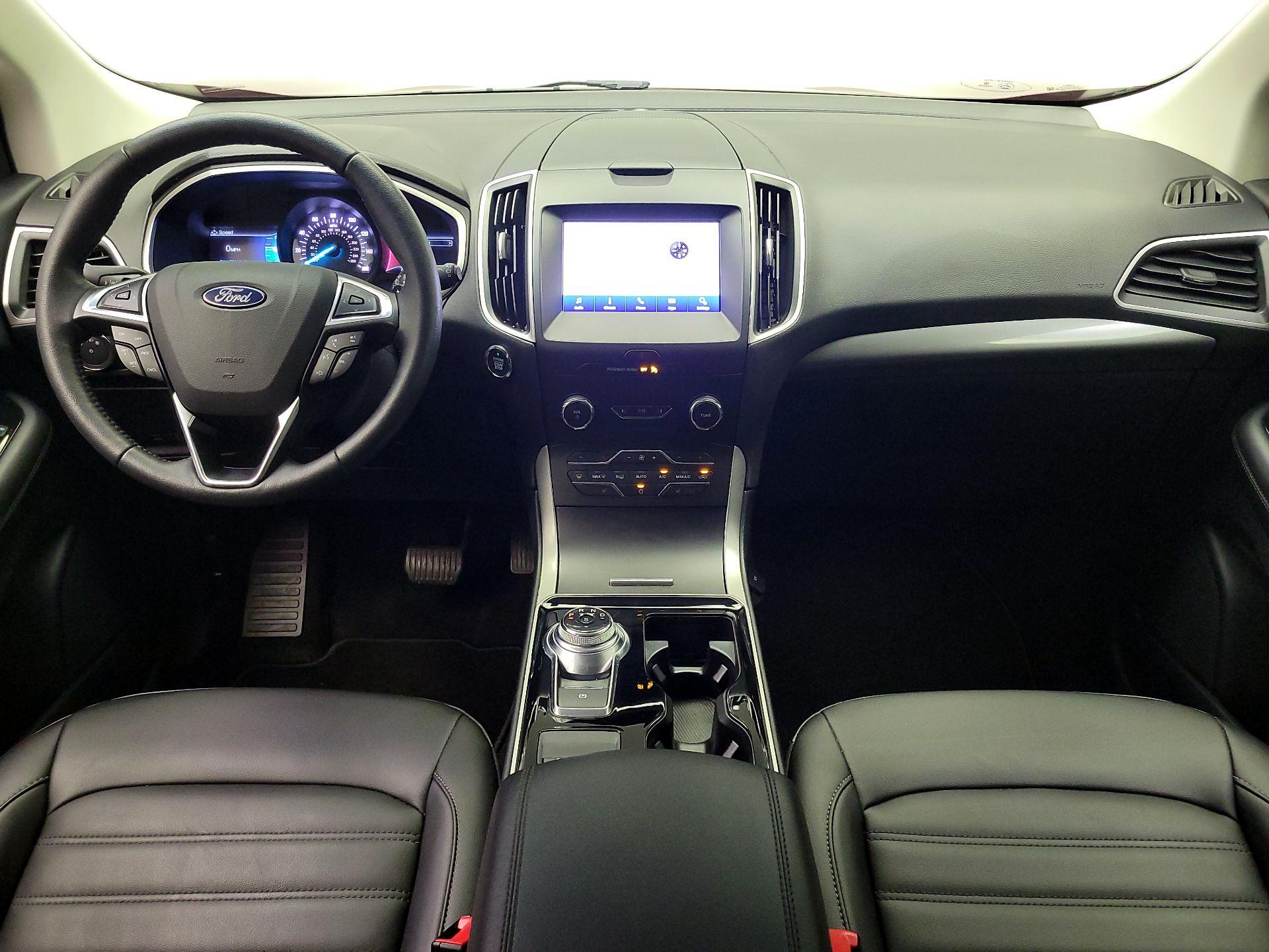 Thumbnail: 2019 Ford Edge - 9