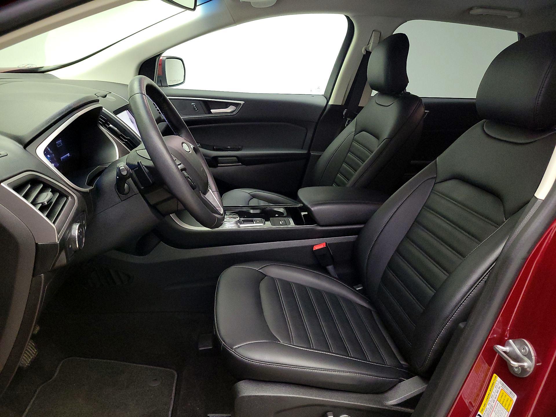 Thumbnail: 2019 Ford Edge - 11