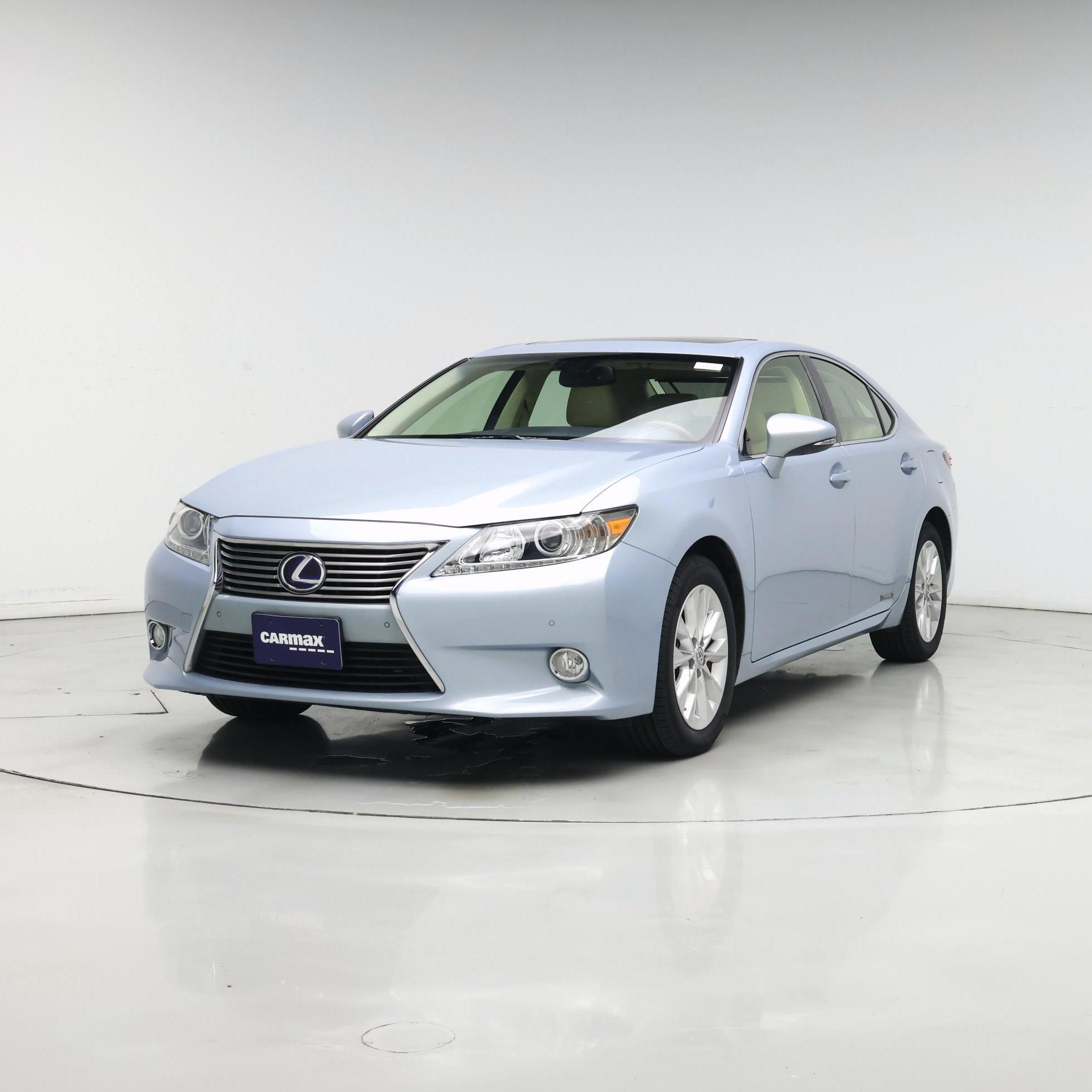 Thumbnail: 2013 Lexus ES - 4