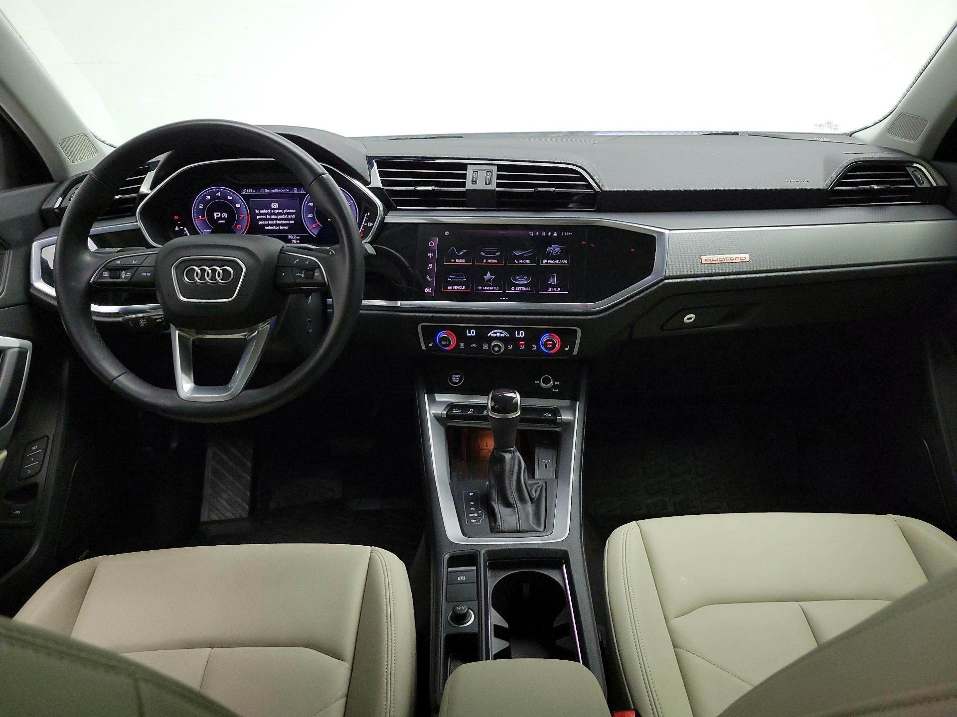 Thumbnail: 2022 Audi Q3 - 9