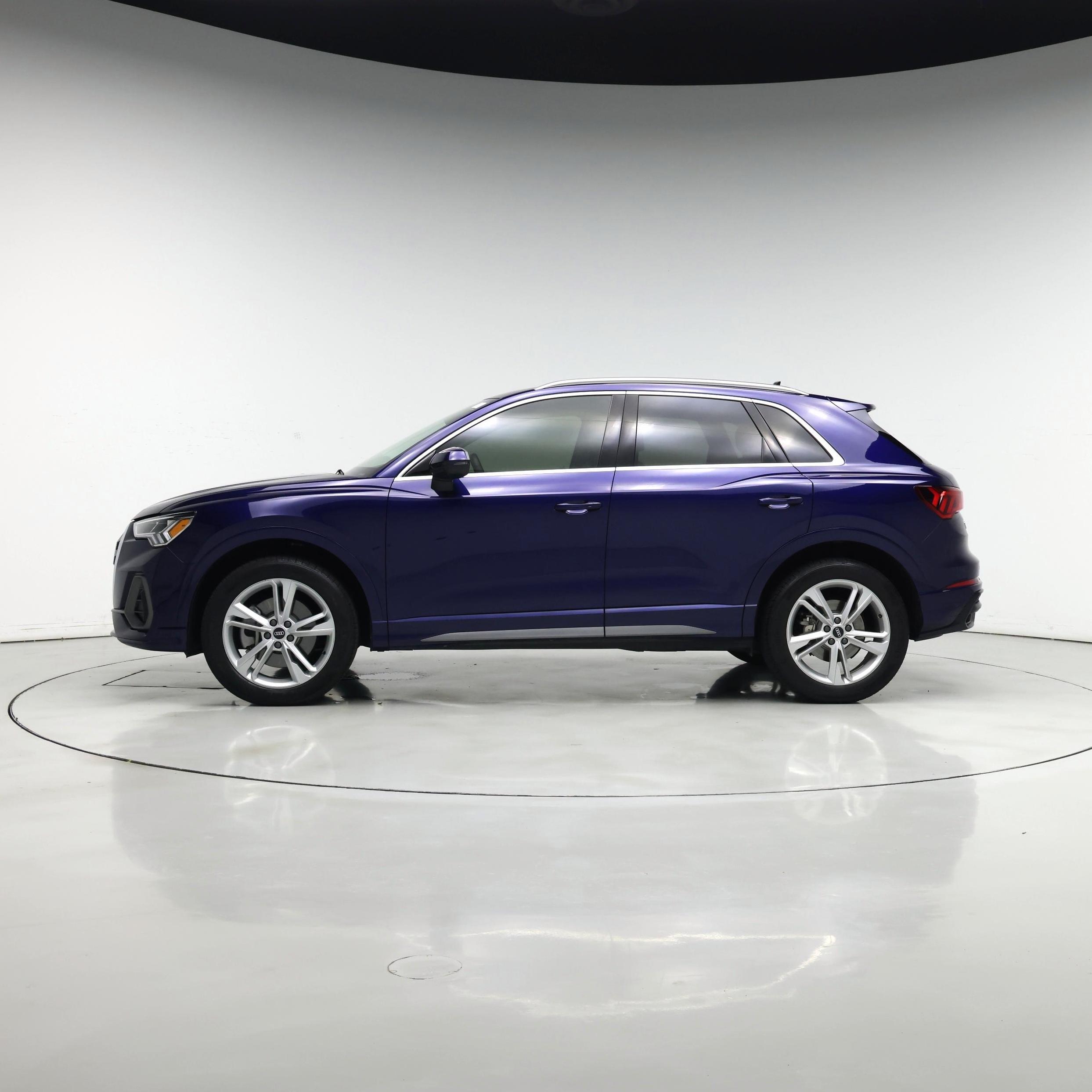 Thumbnail: 2022 Audi Q3 - 3