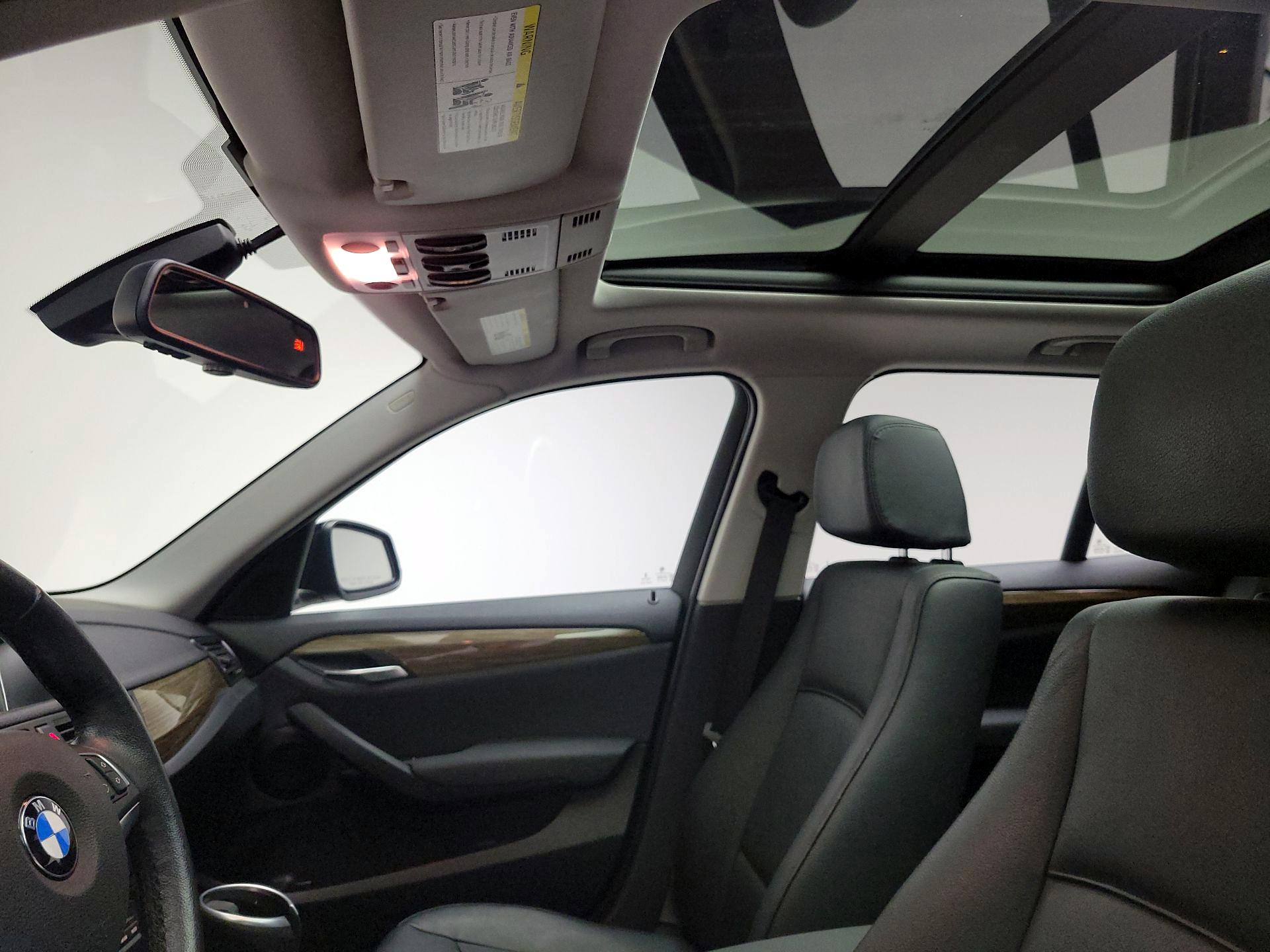 Thumbnail: 2014 BMW X1 - 20