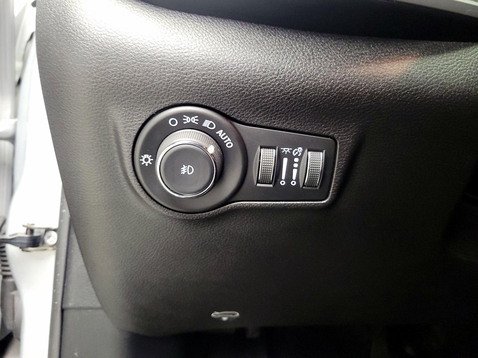 Thumbnail: 2024 Jeep Compass - 13