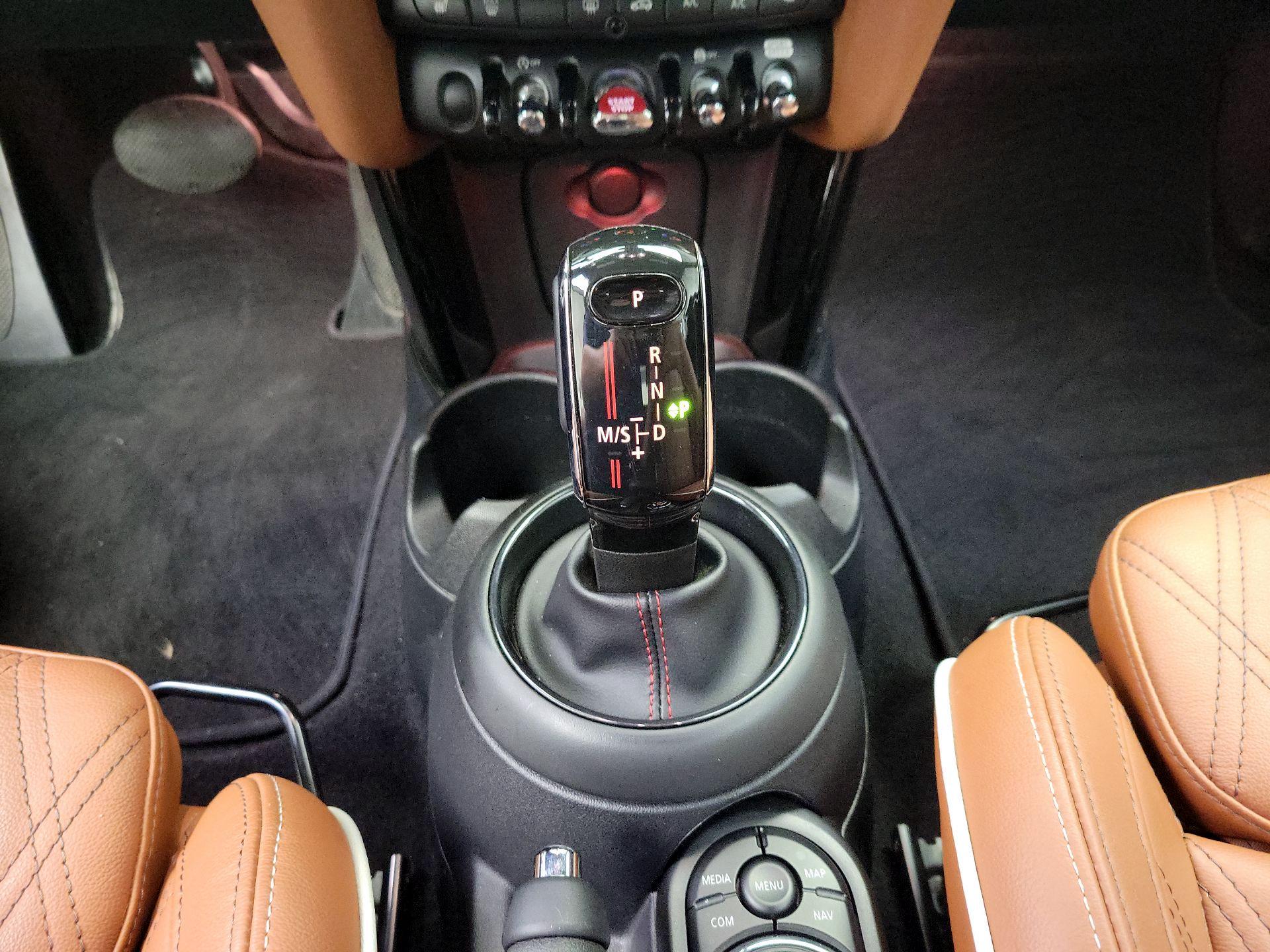 Thumbnail: 2021 MINI Cooper - 18